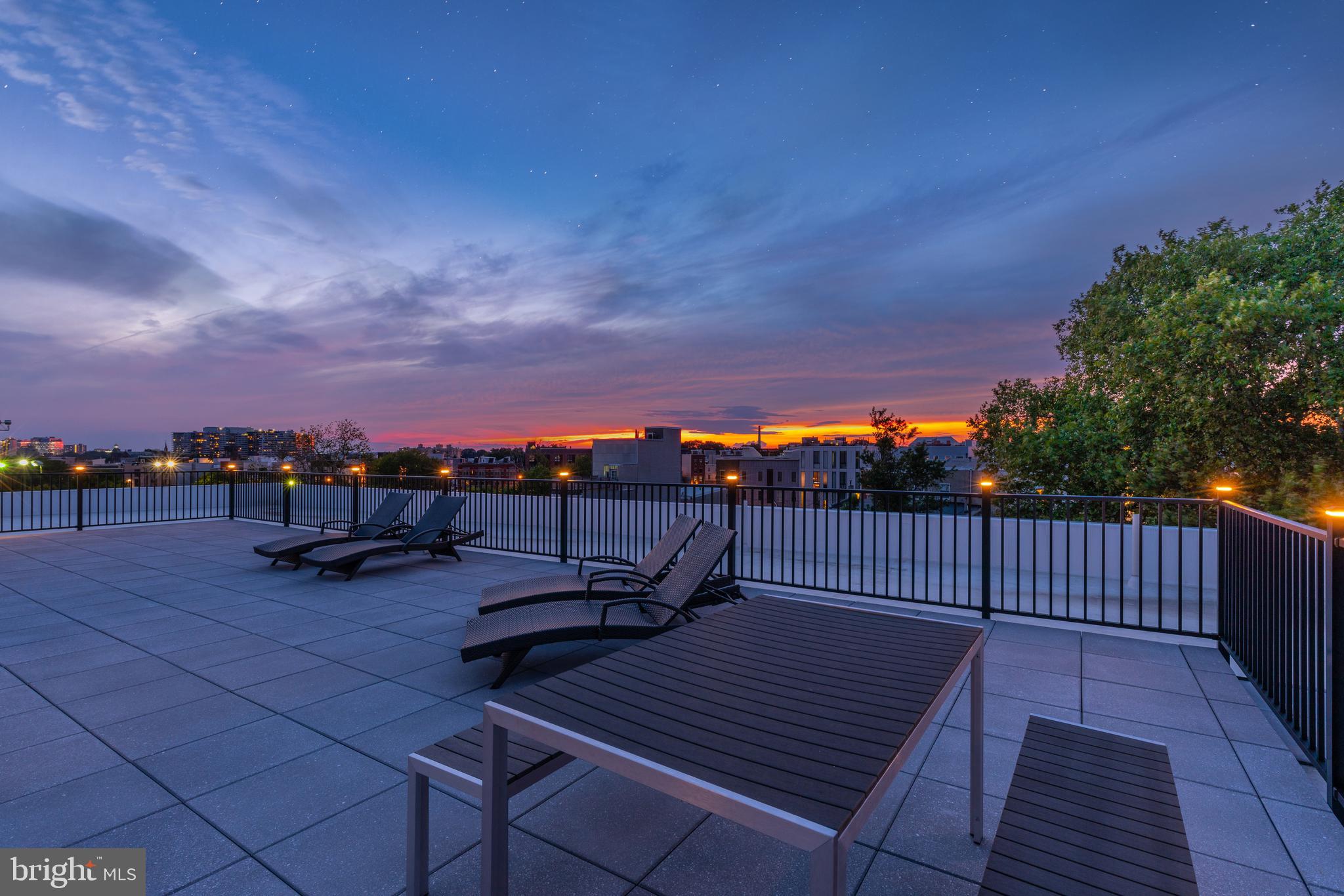 FAIRMOUNT - Residential