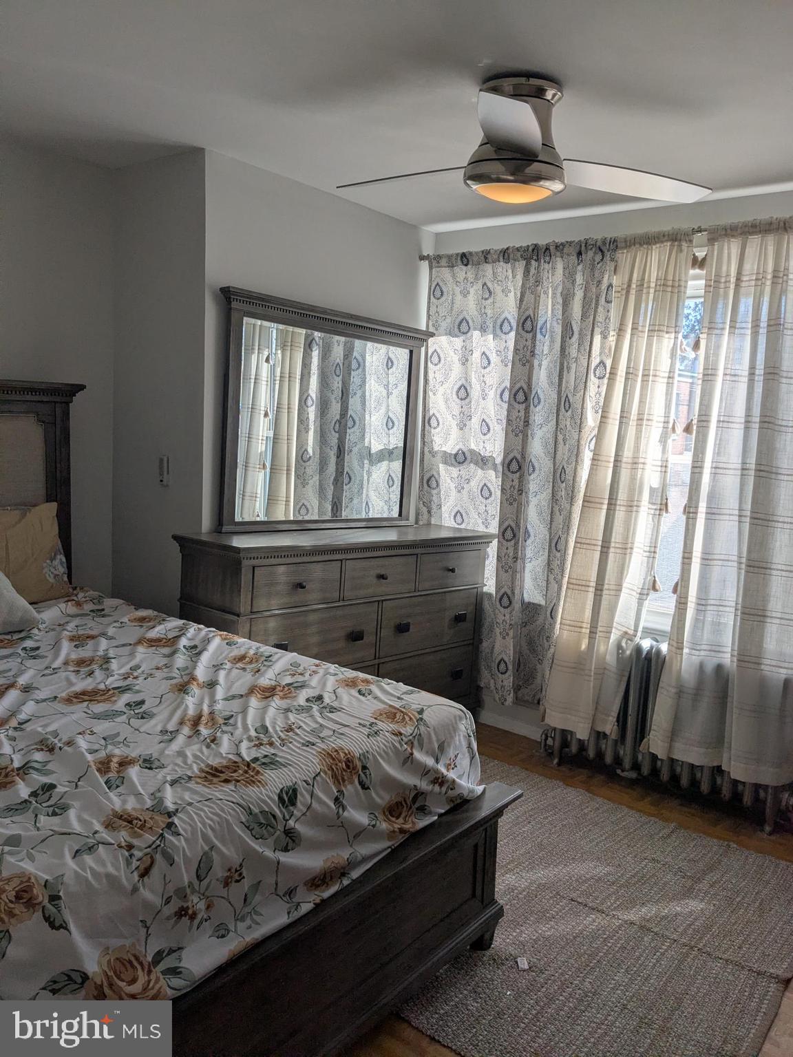 LAWNCREST - Residential