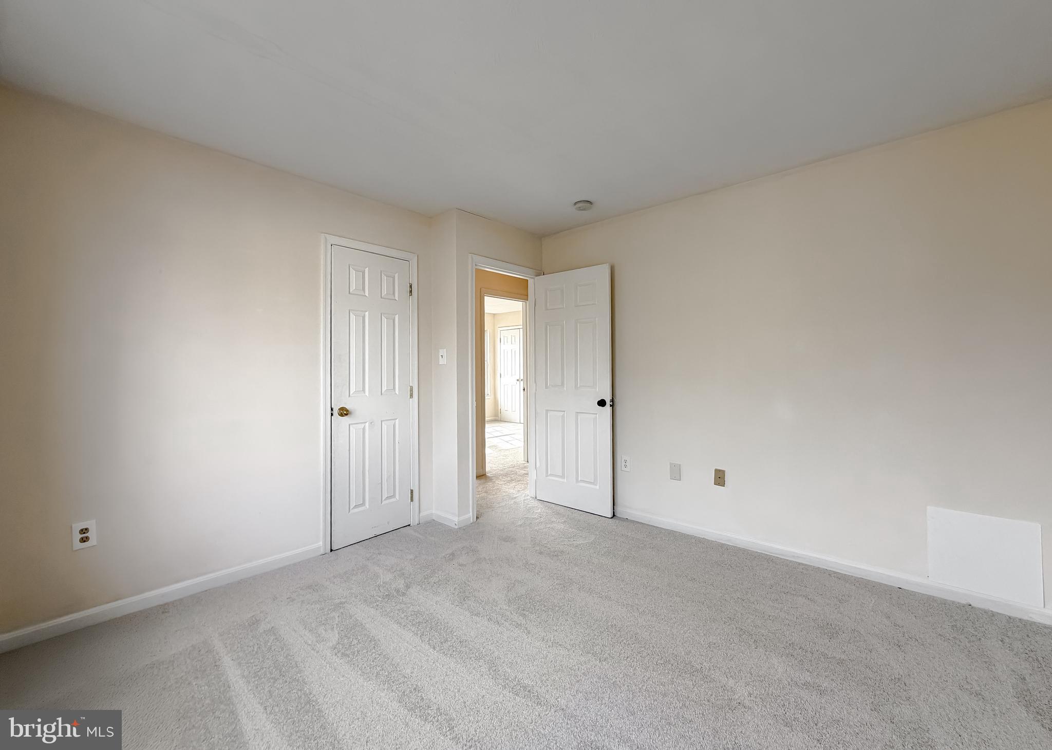 HICKORY HILLS NORTH - Residential