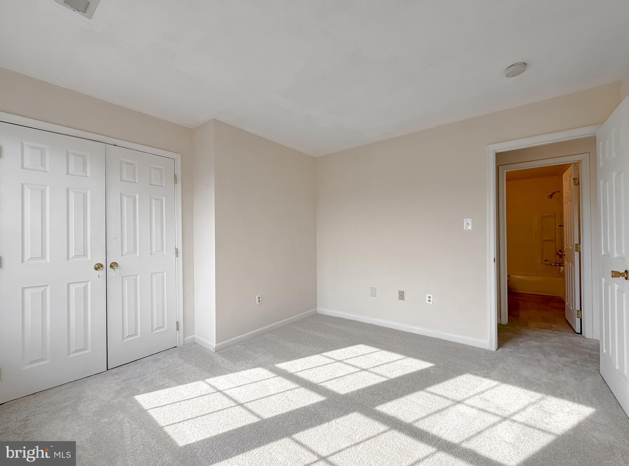 HICKORY HILLS NORTH - Residential