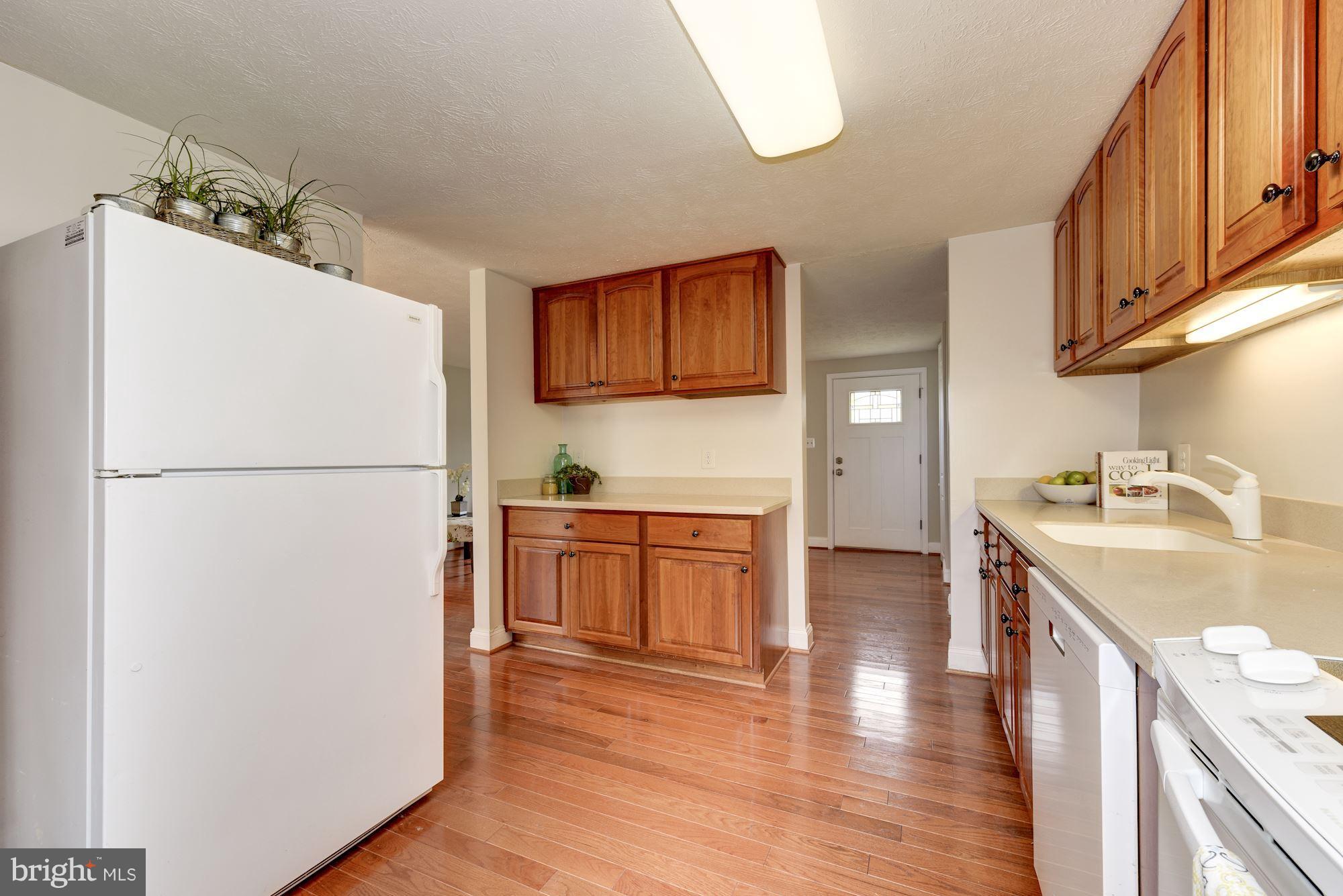 BURKE CENTRE - Residential