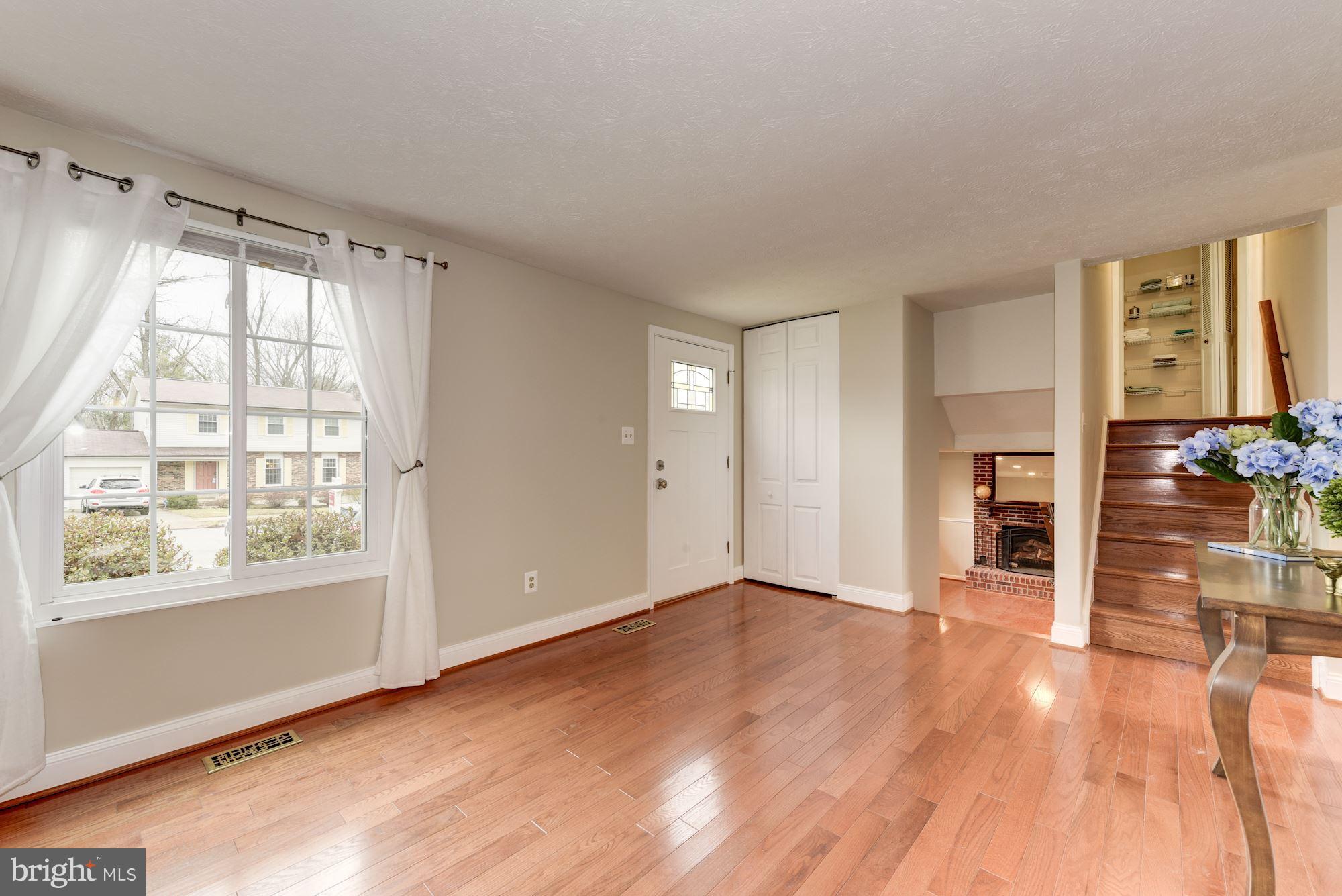 BURKE CENTRE - Residential