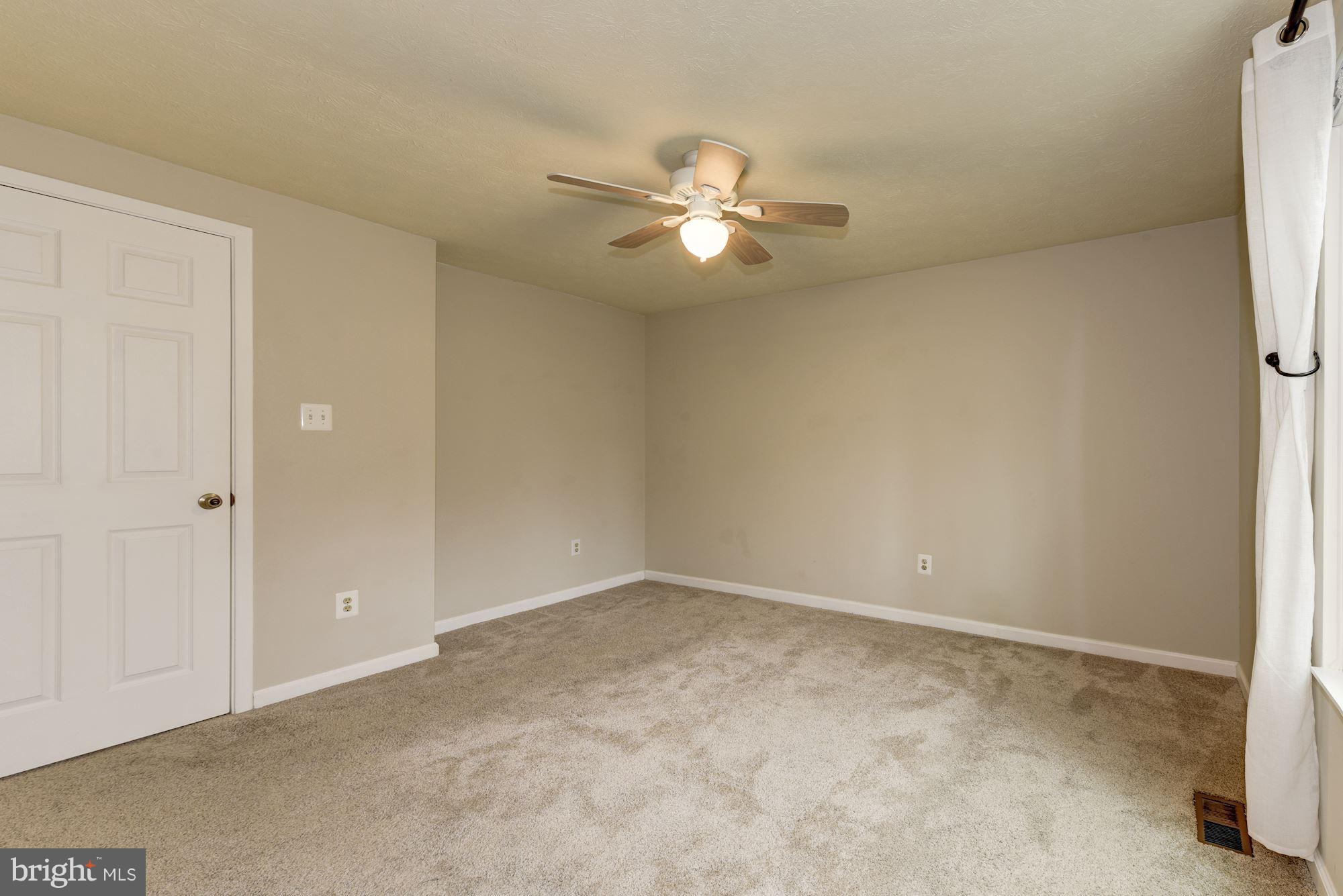 BURKE CENTRE - Residential