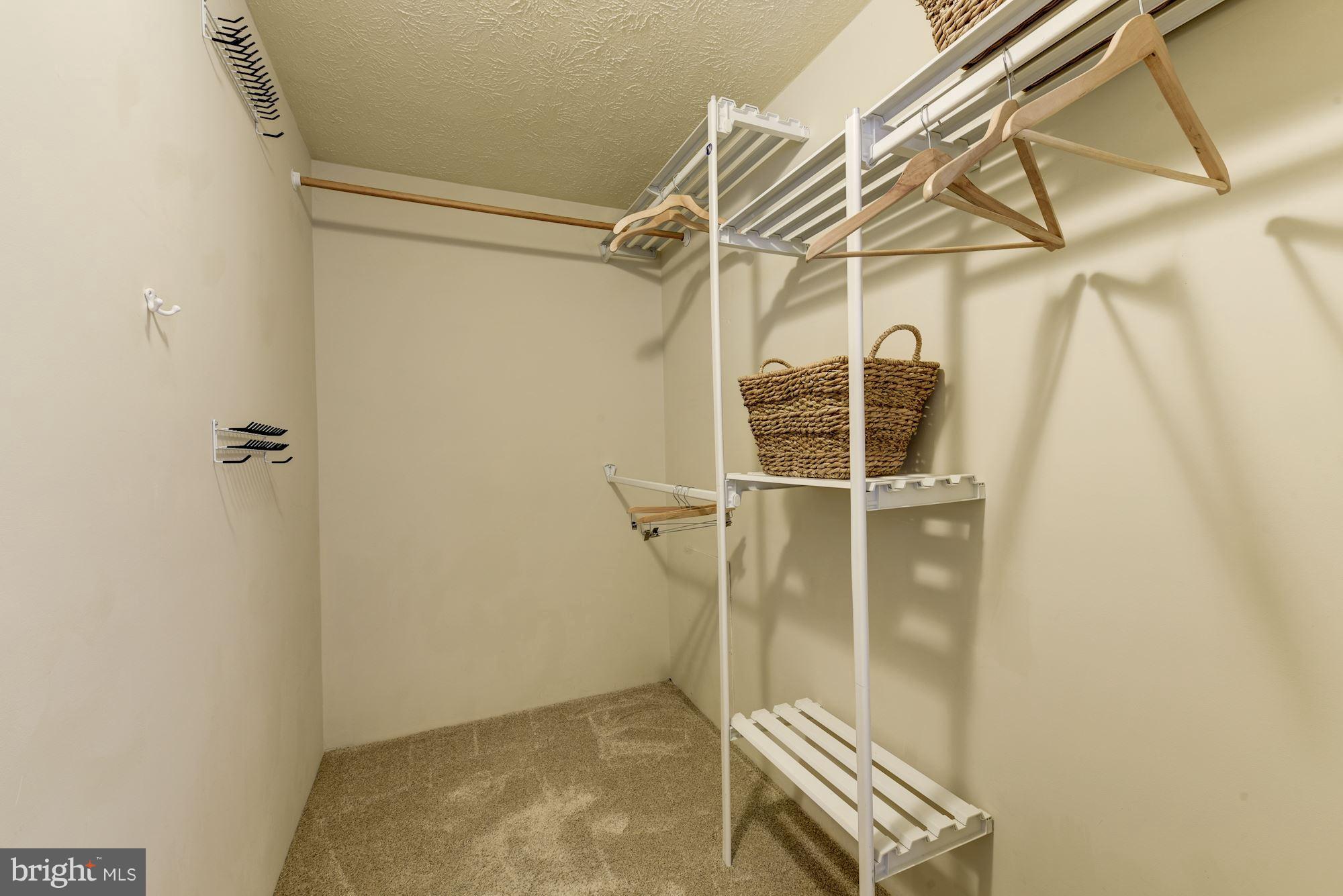 BURKE CENTRE - Residential