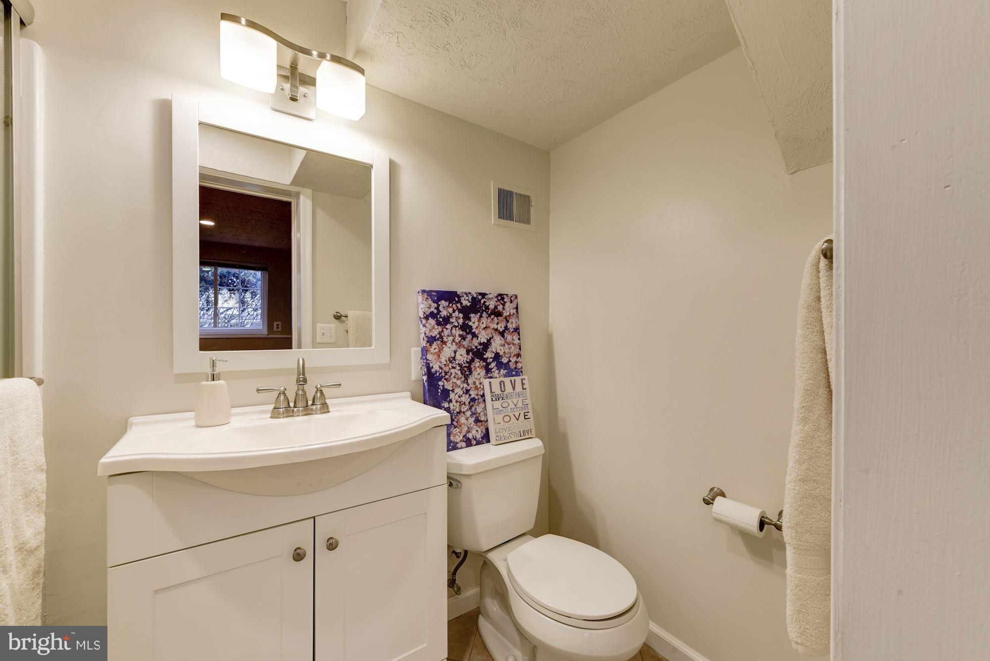 BURKE CENTRE - Residential