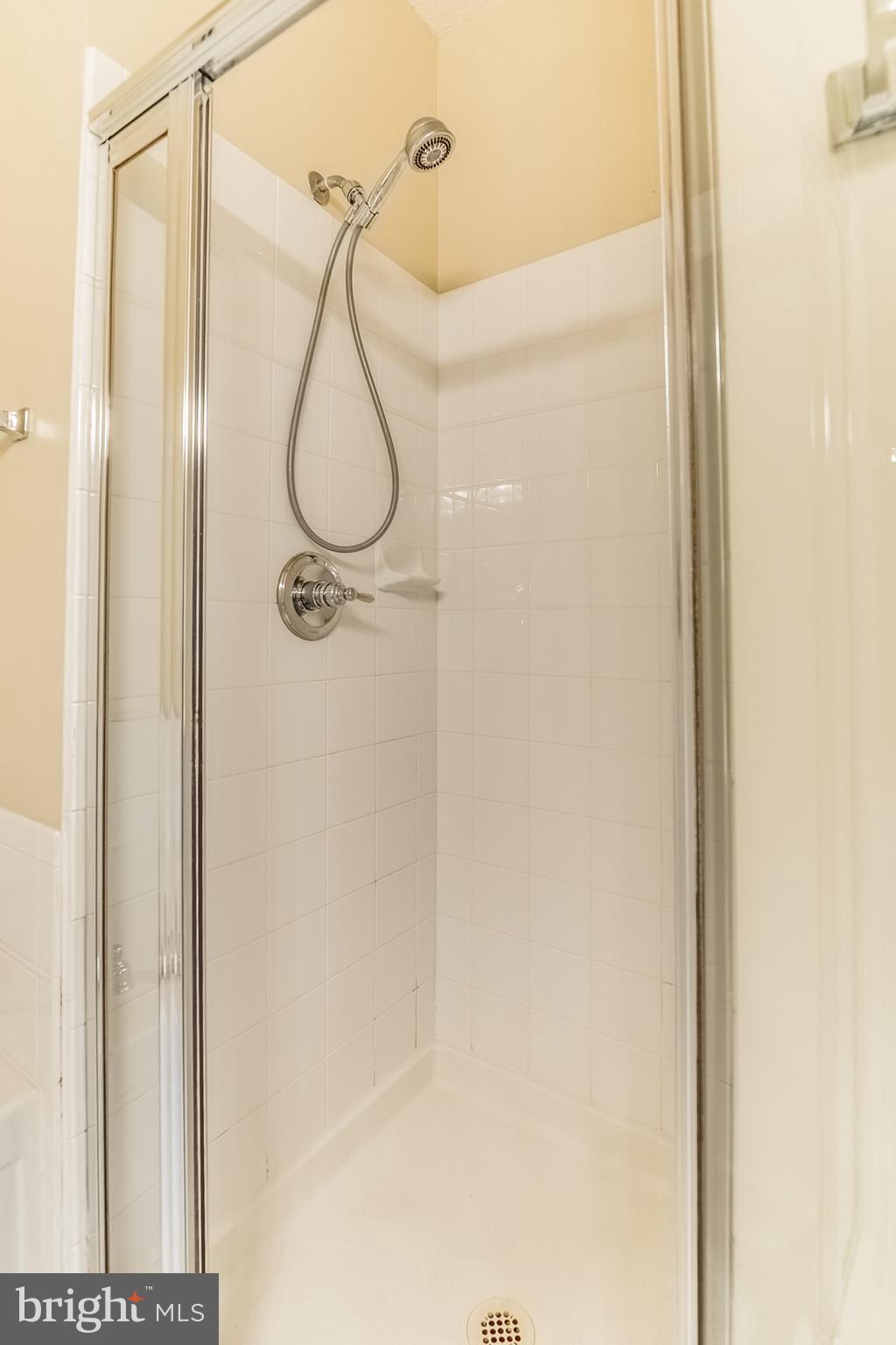 MADISON PARK AT WEST MARKET - Residential