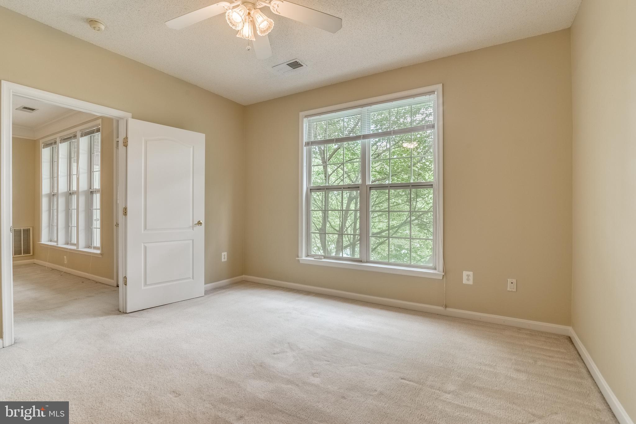 MADISON PARK AT WEST MARKET - Residential