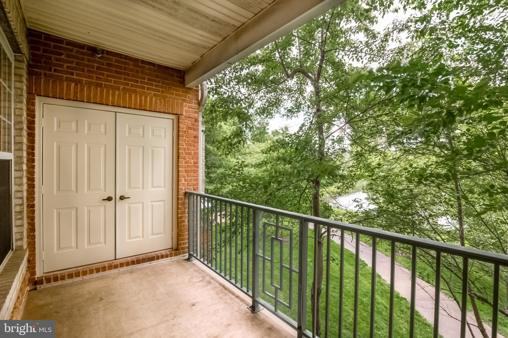 MADISON PARK AT WEST MARKET - Residential