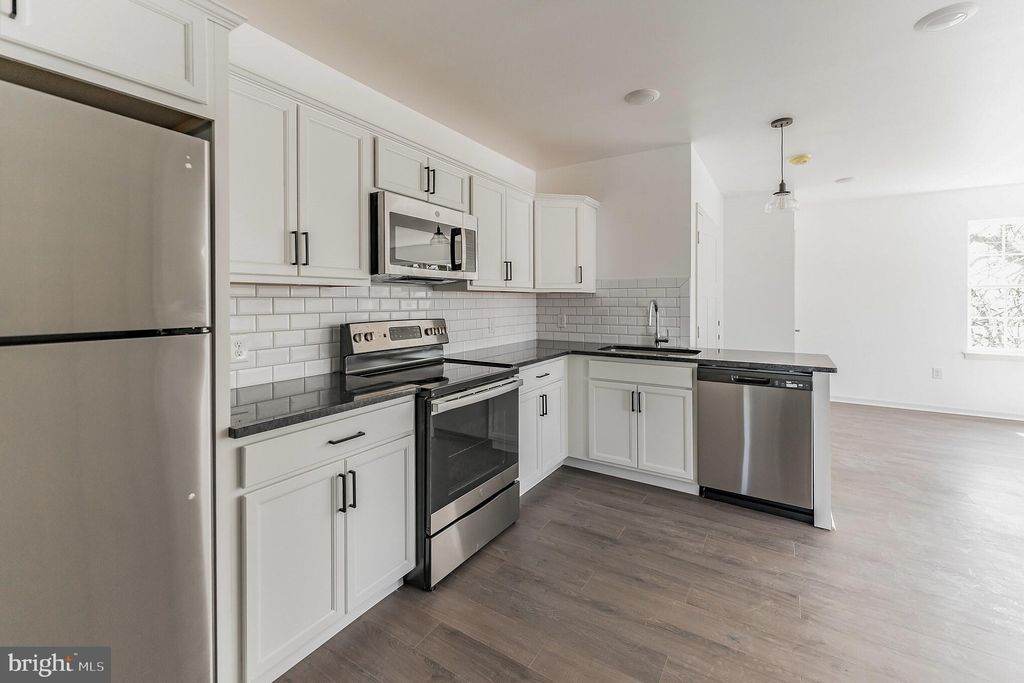 Photo of 7105 Ridge Avenue #B1, PHILADELPHIA, PA 19128 (MLS # PAPH2552168)