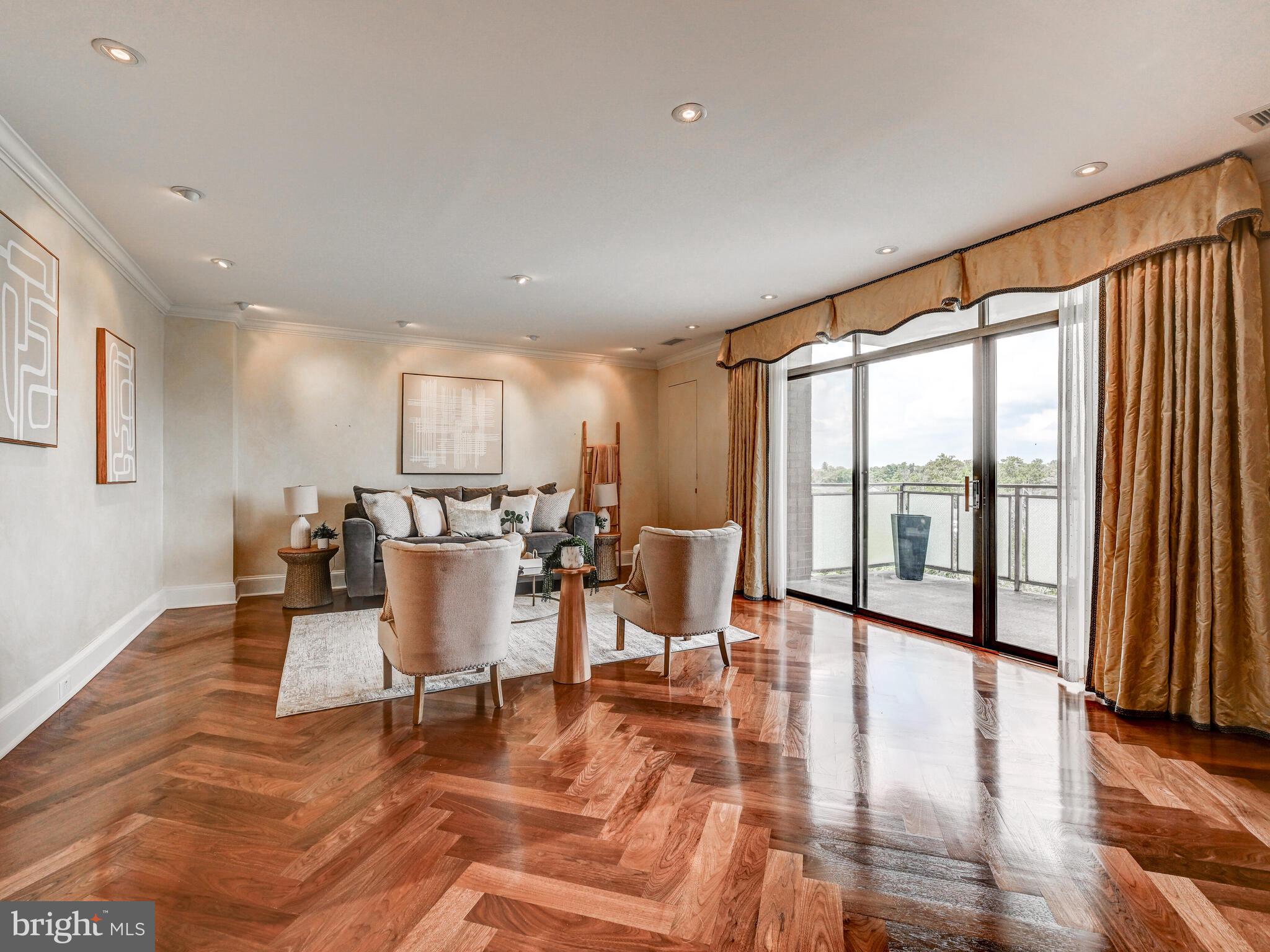 ONE SLADE - Residential