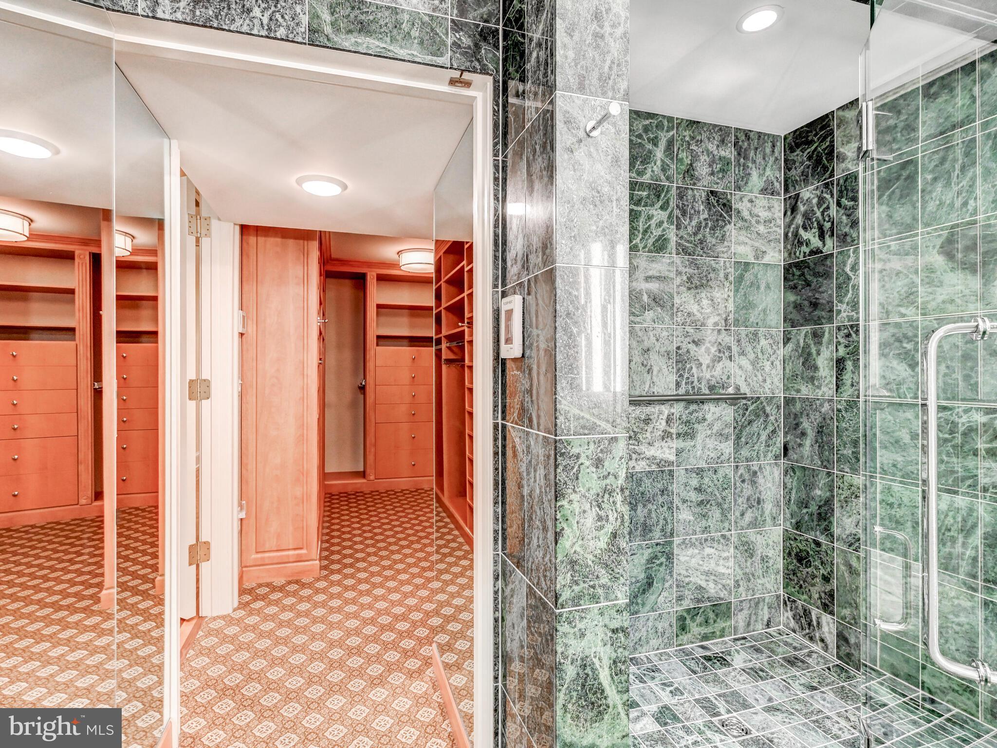 ONE SLADE - Residential