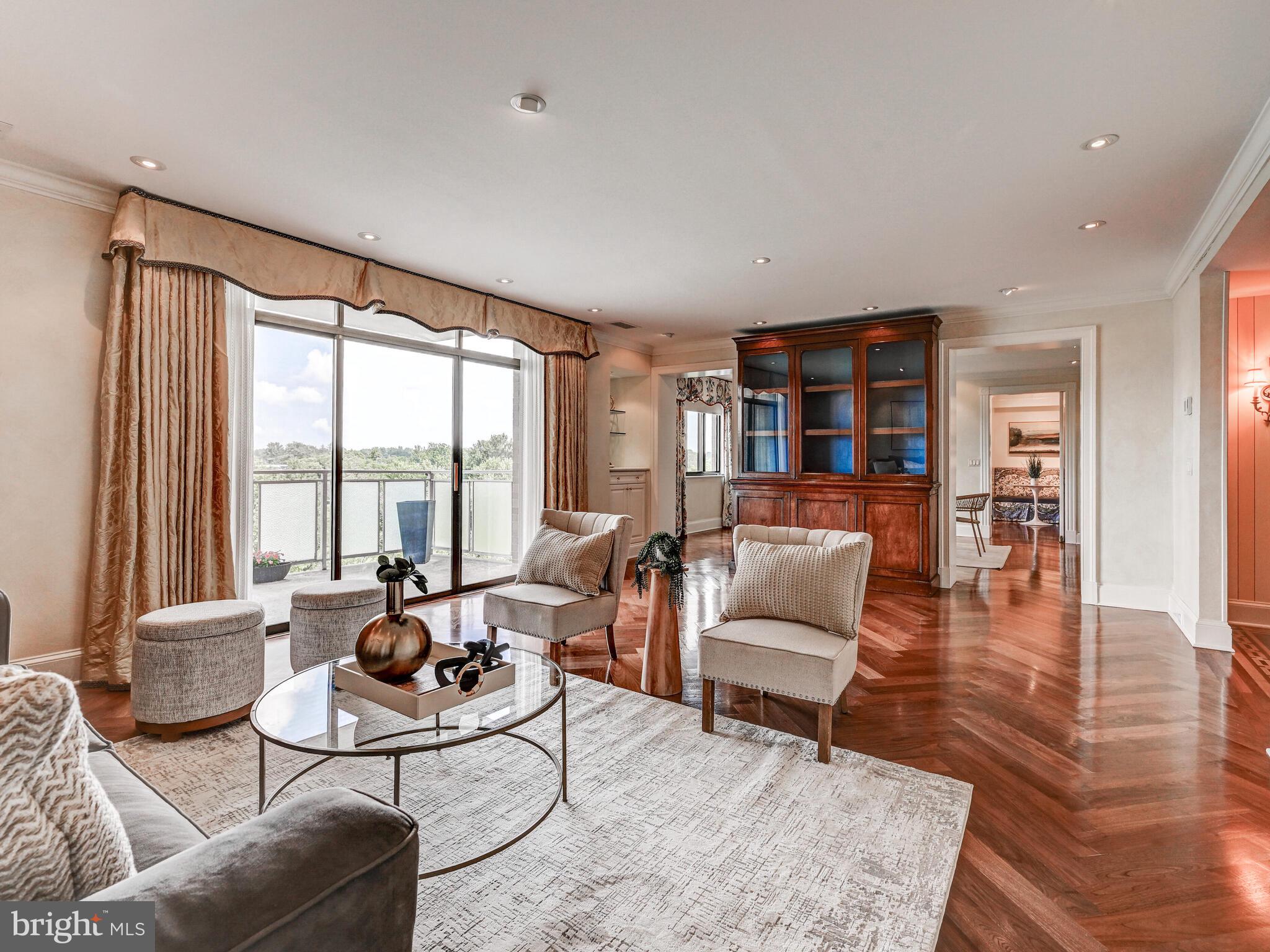 ONE SLADE - Residential