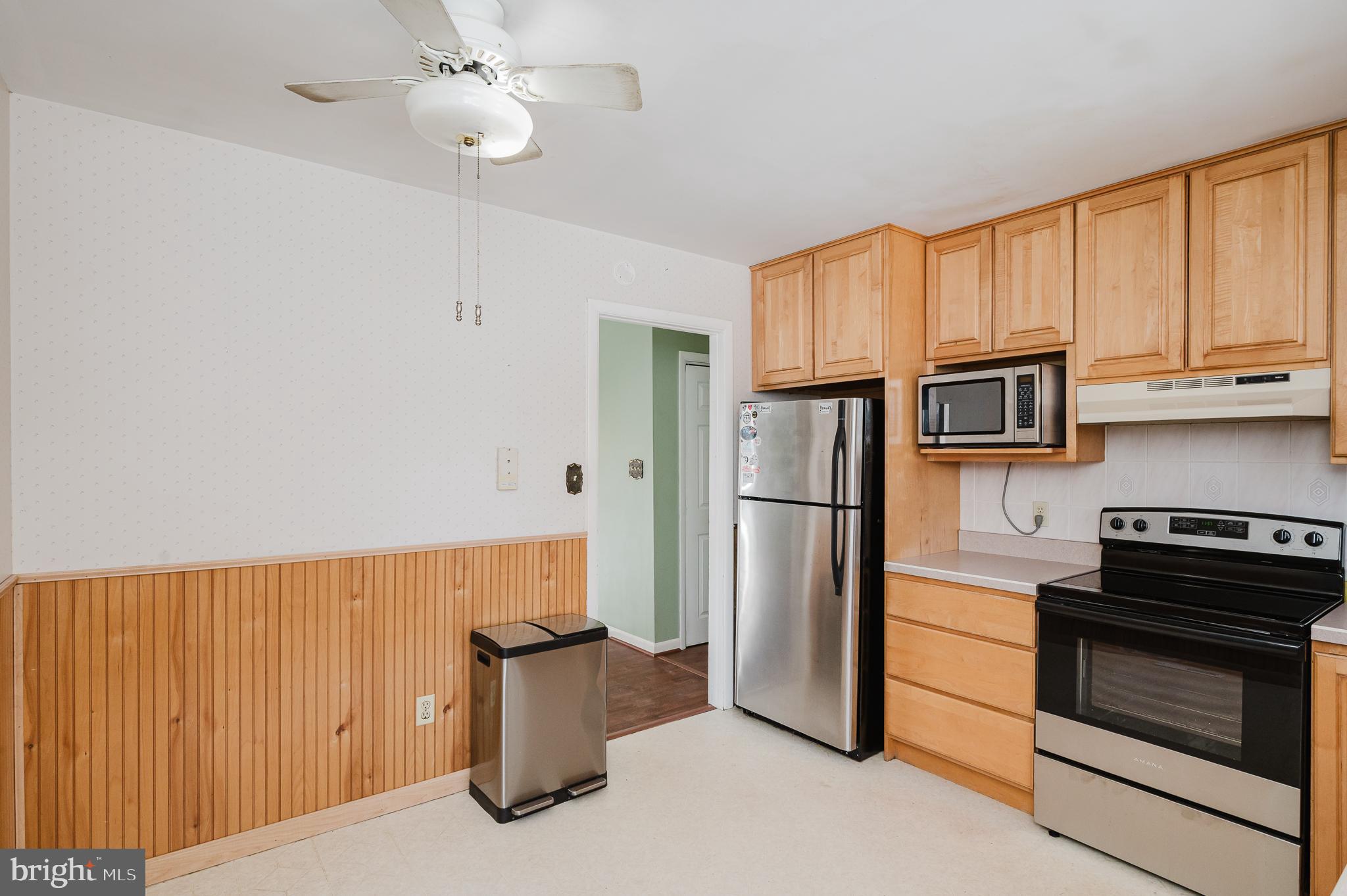 ROCKS ACRES - Residential