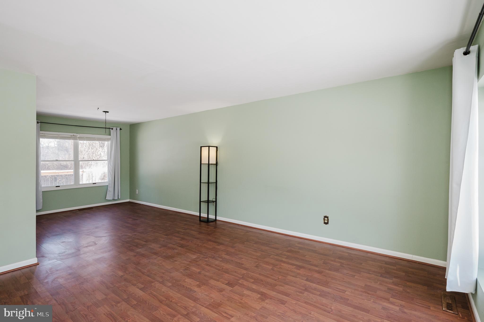 ROCKS ACRES - Residential