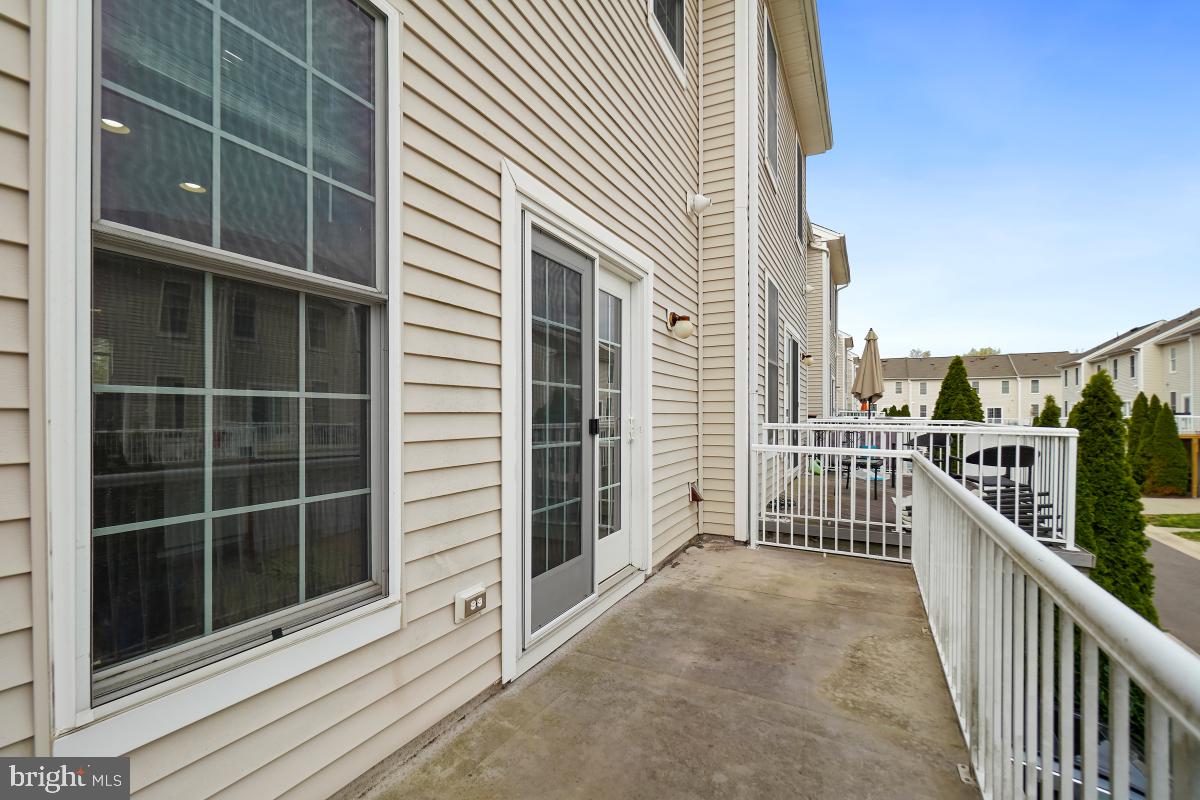 AMBERLEA AT SOUTH RIDING - Residential