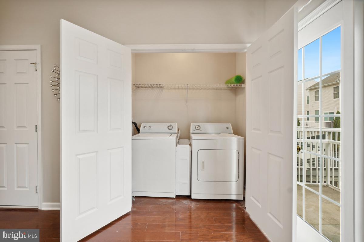 AMBERLEA AT SOUTH RIDING - Residential