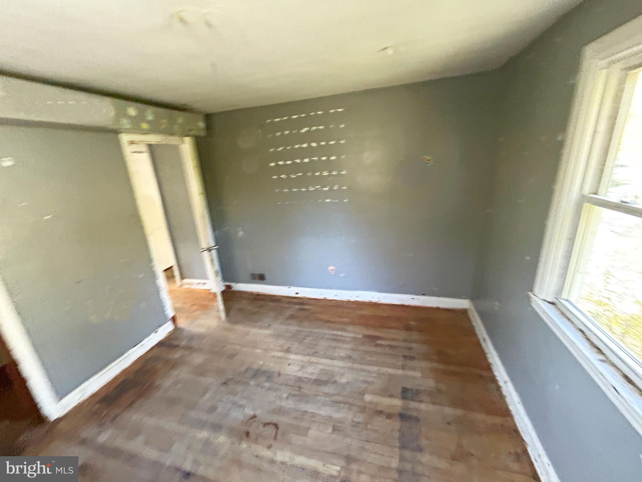 RIDGEWOOD - Residential