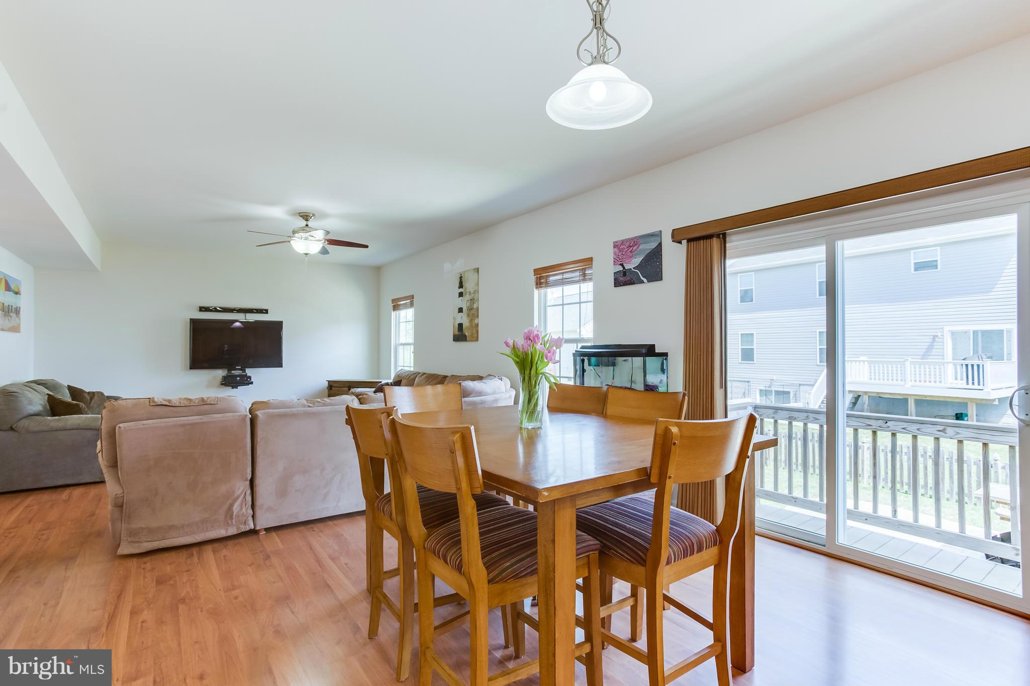 LEE'S PARKE - Residential