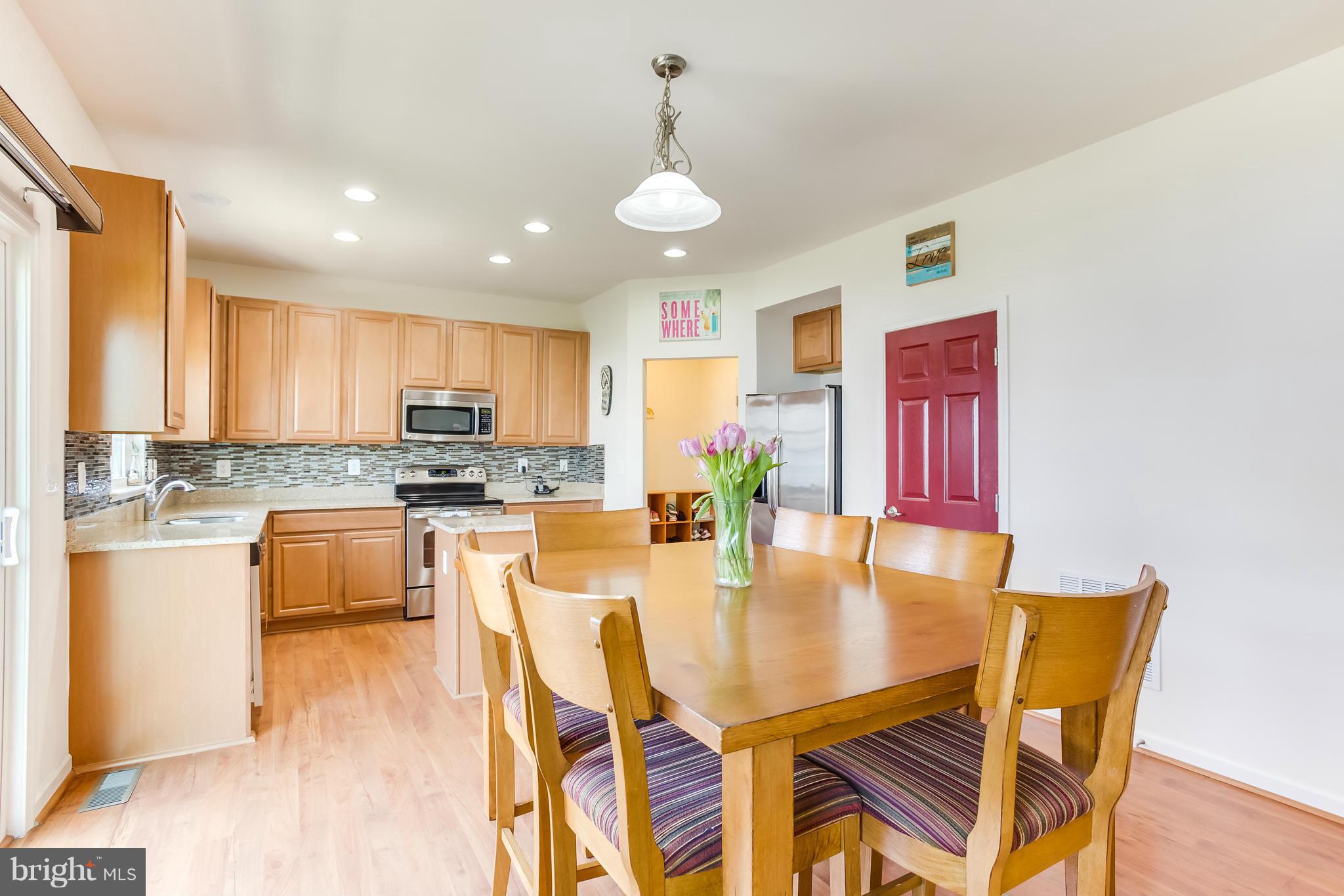 LEE'S PARKE - Residential