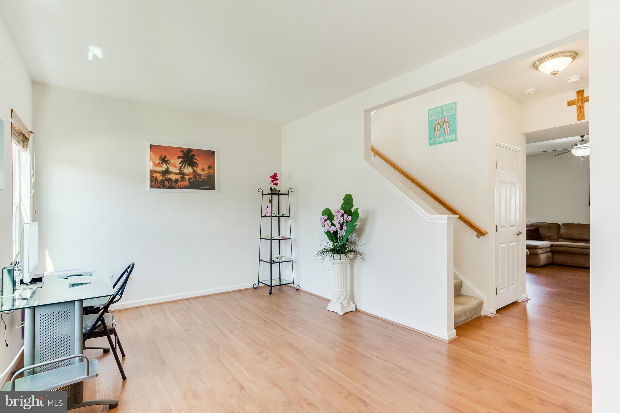 LEE'S PARKE - Residential