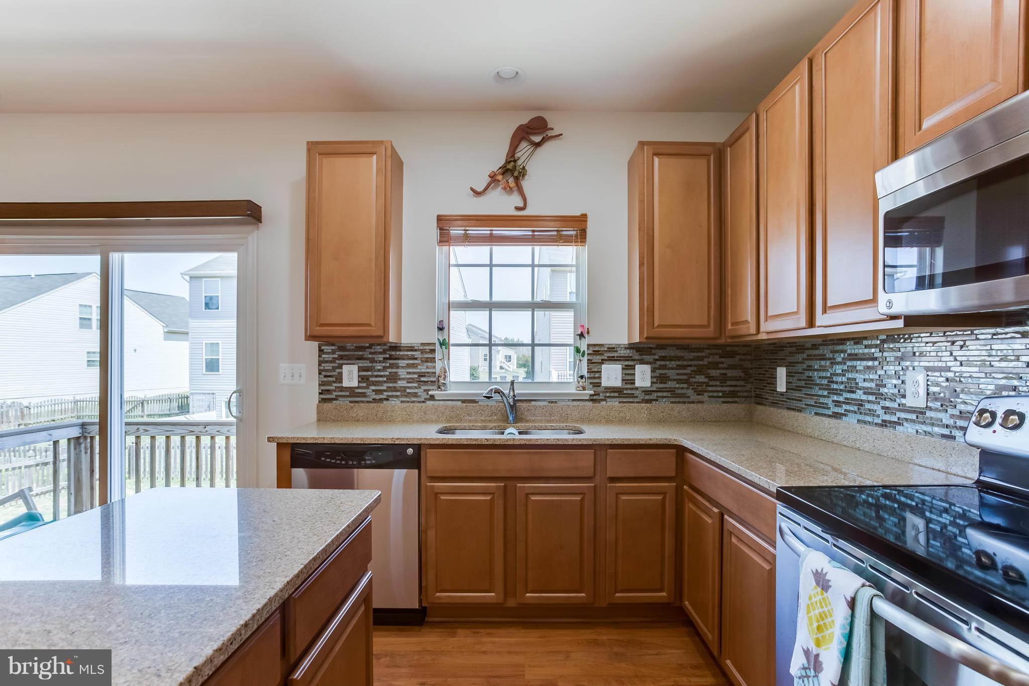 LEE'S PARKE - Residential