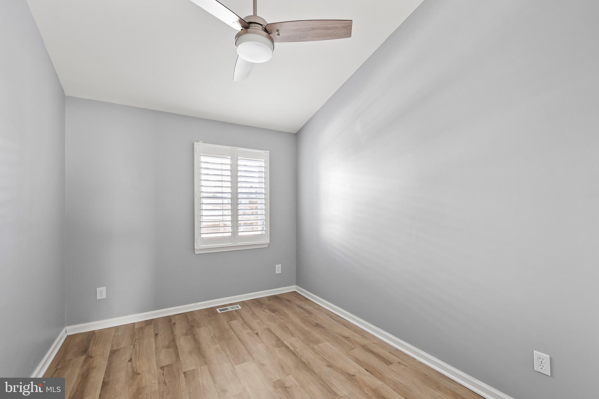 VILLAGE OF MOUNT AIR - Residential