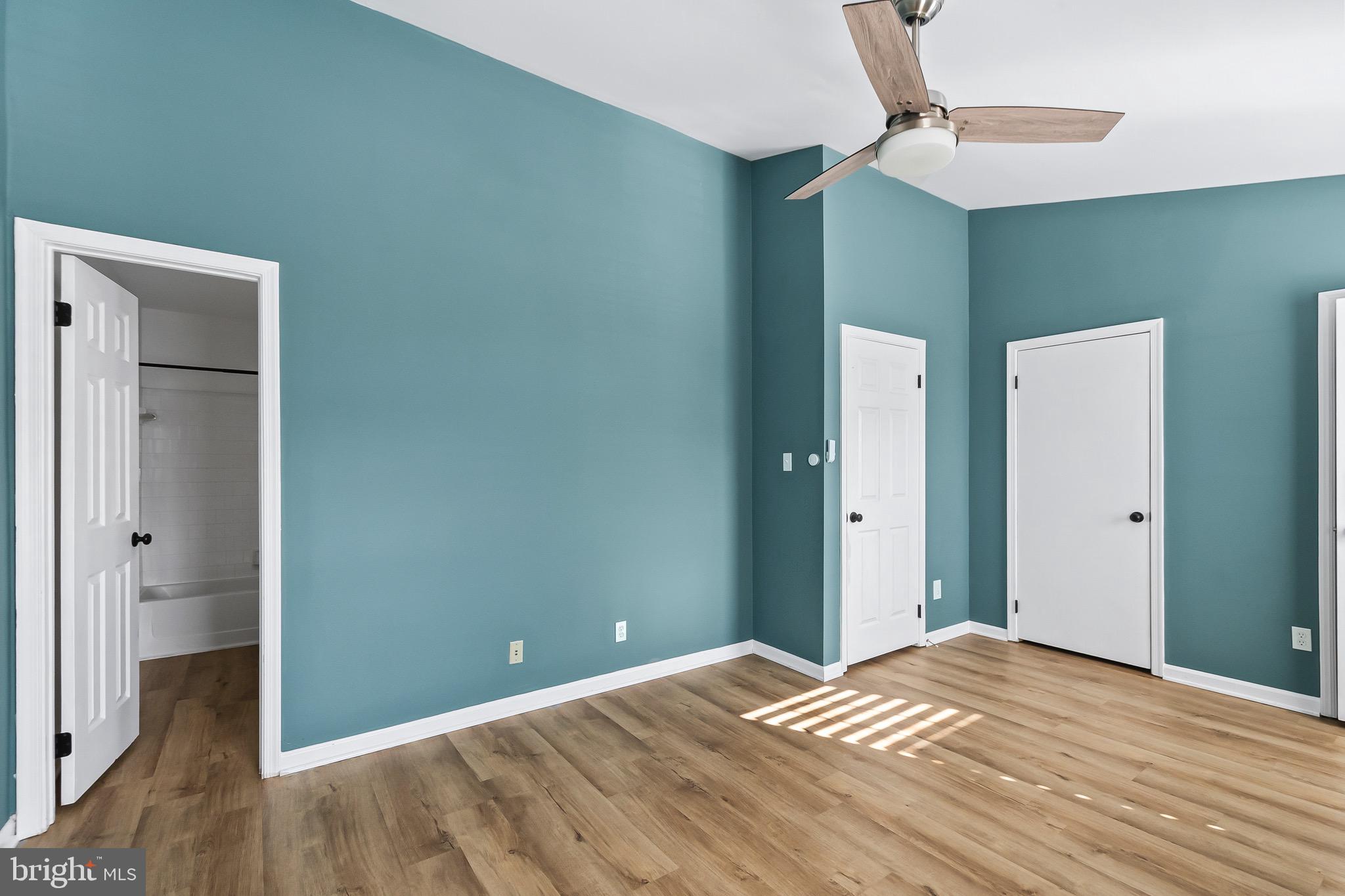 VILLAGE OF MOUNT AIR - Residential