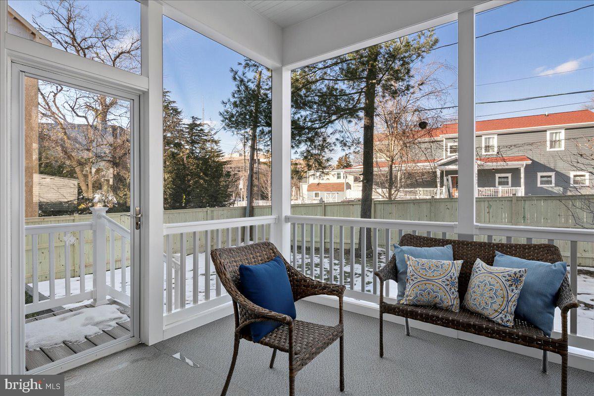 WAYCROFT - WOODLAWN - Residential