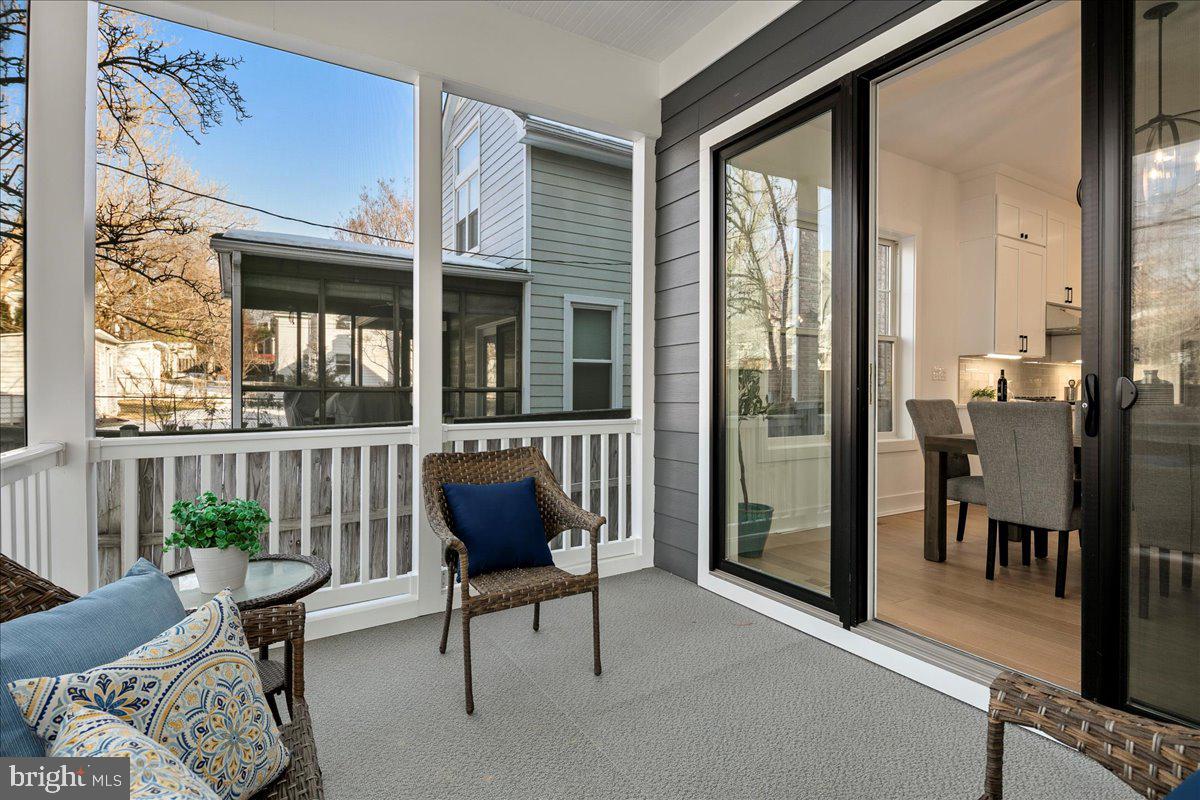 WAYCROFT - WOODLAWN - Residential