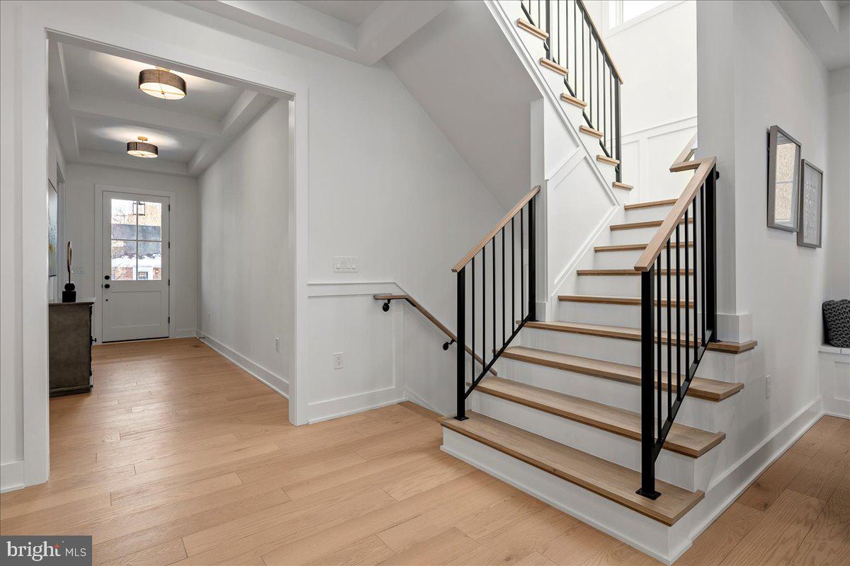 WAYCROFT - WOODLAWN - Residential