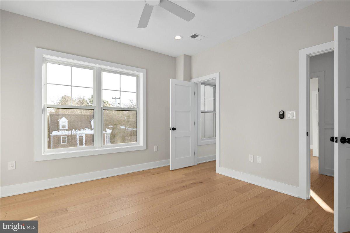 WAYCROFT - WOODLAWN - Residential