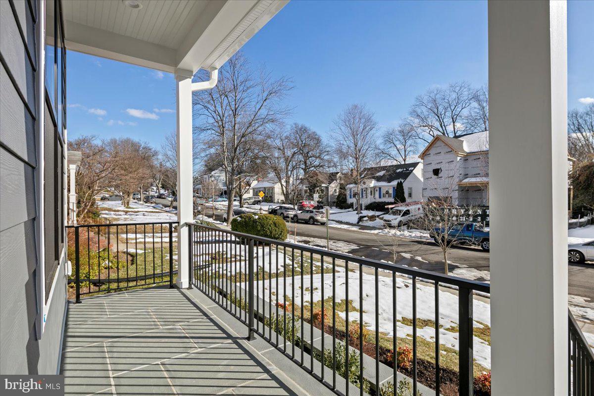 WAYCROFT - WOODLAWN - Residential