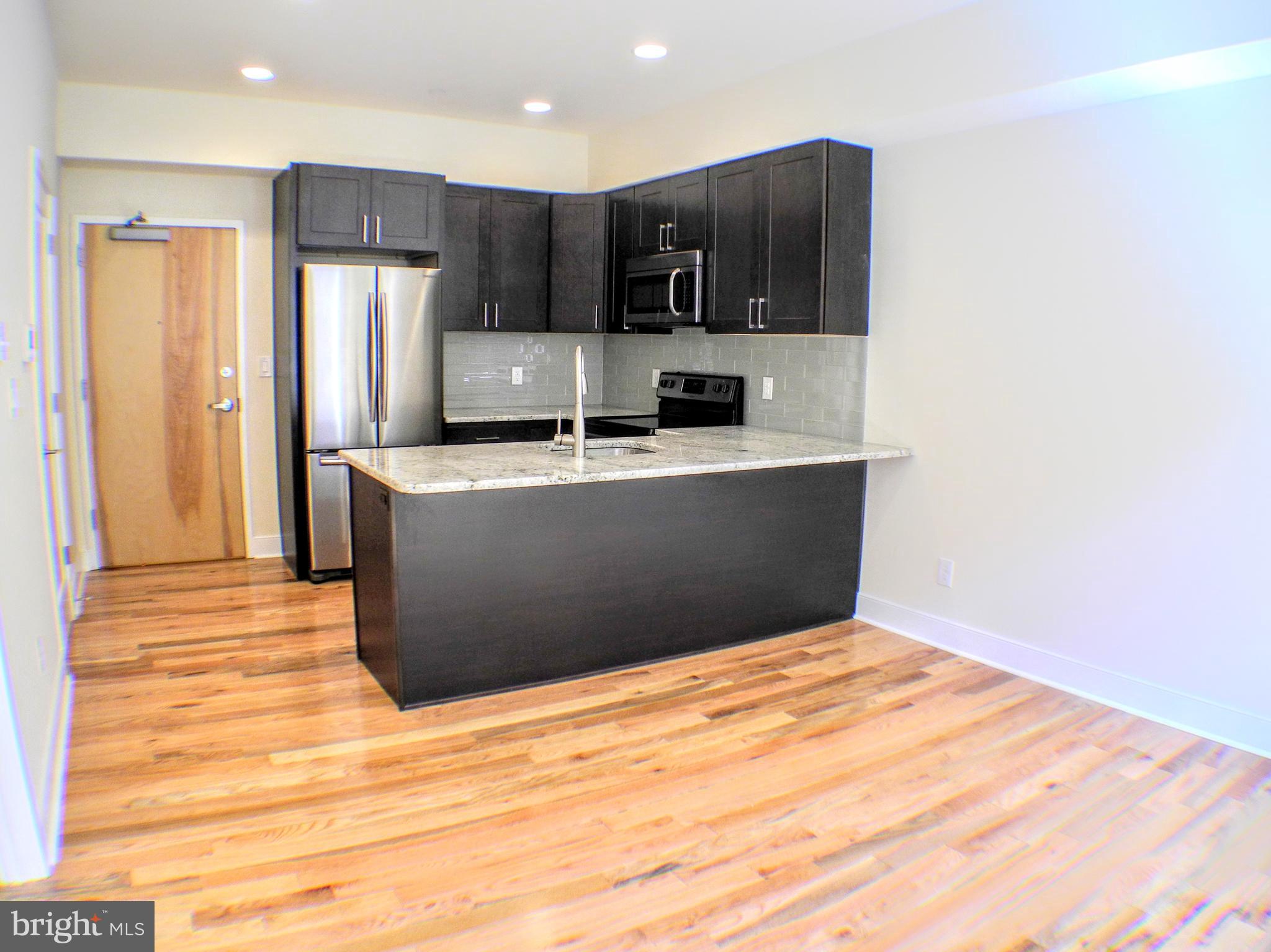 POINT BREEZE - Residential Lease