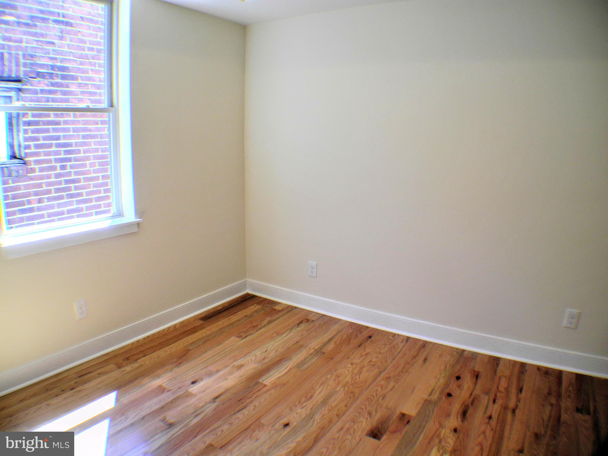 POINT BREEZE - Residential Lease