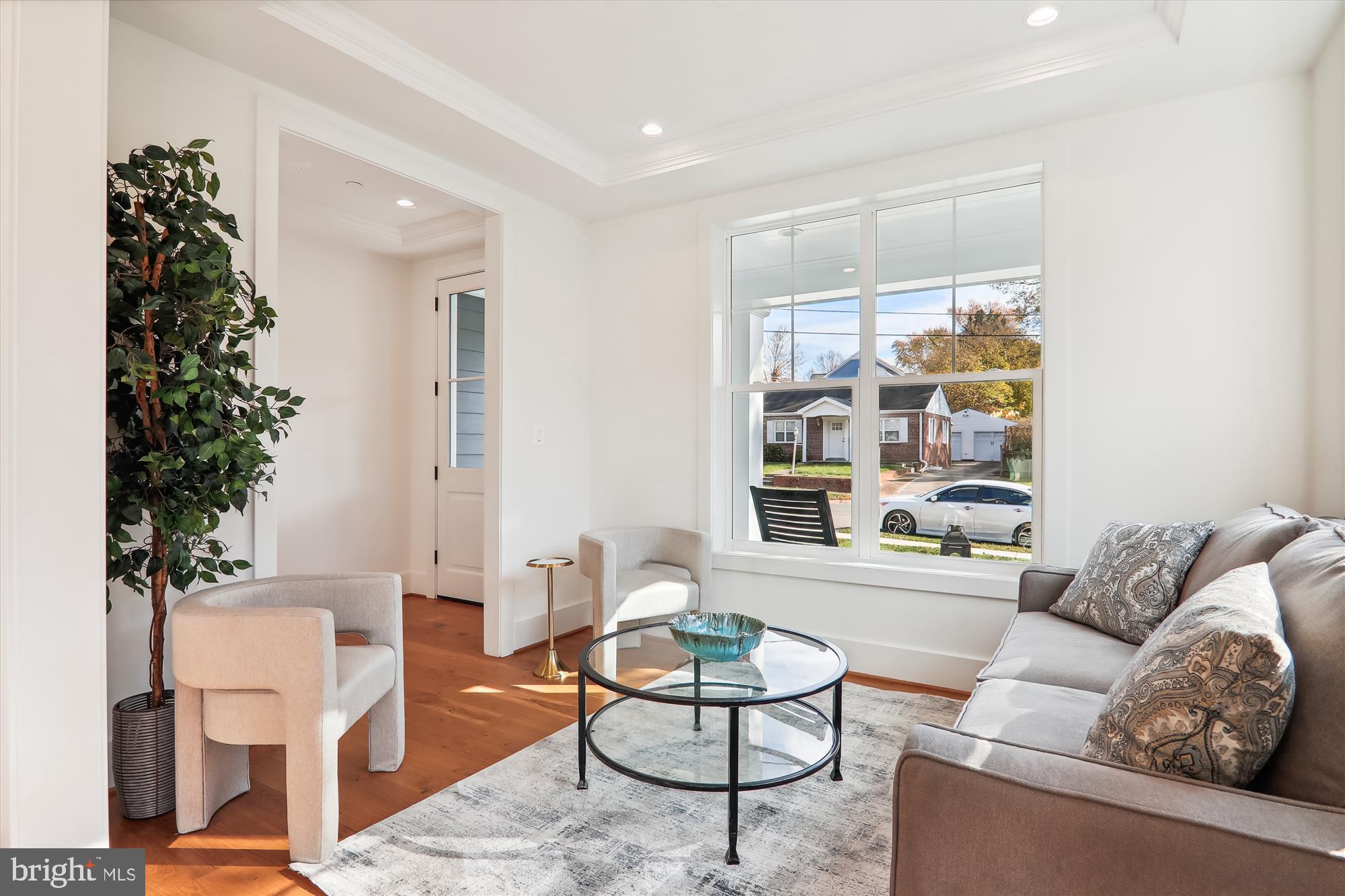 KENSINGTON ESTATES - Residential