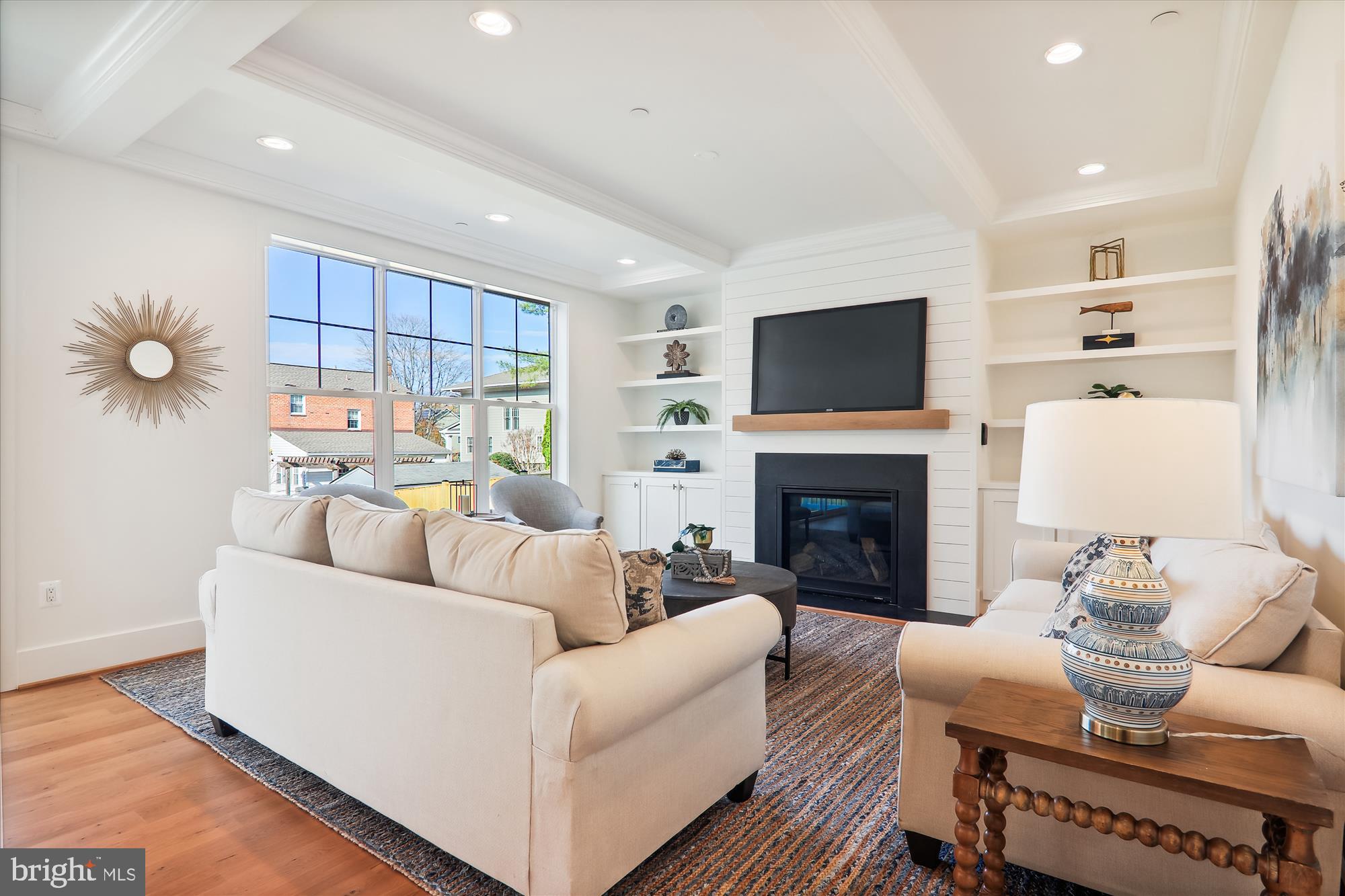 KENSINGTON ESTATES - Residential