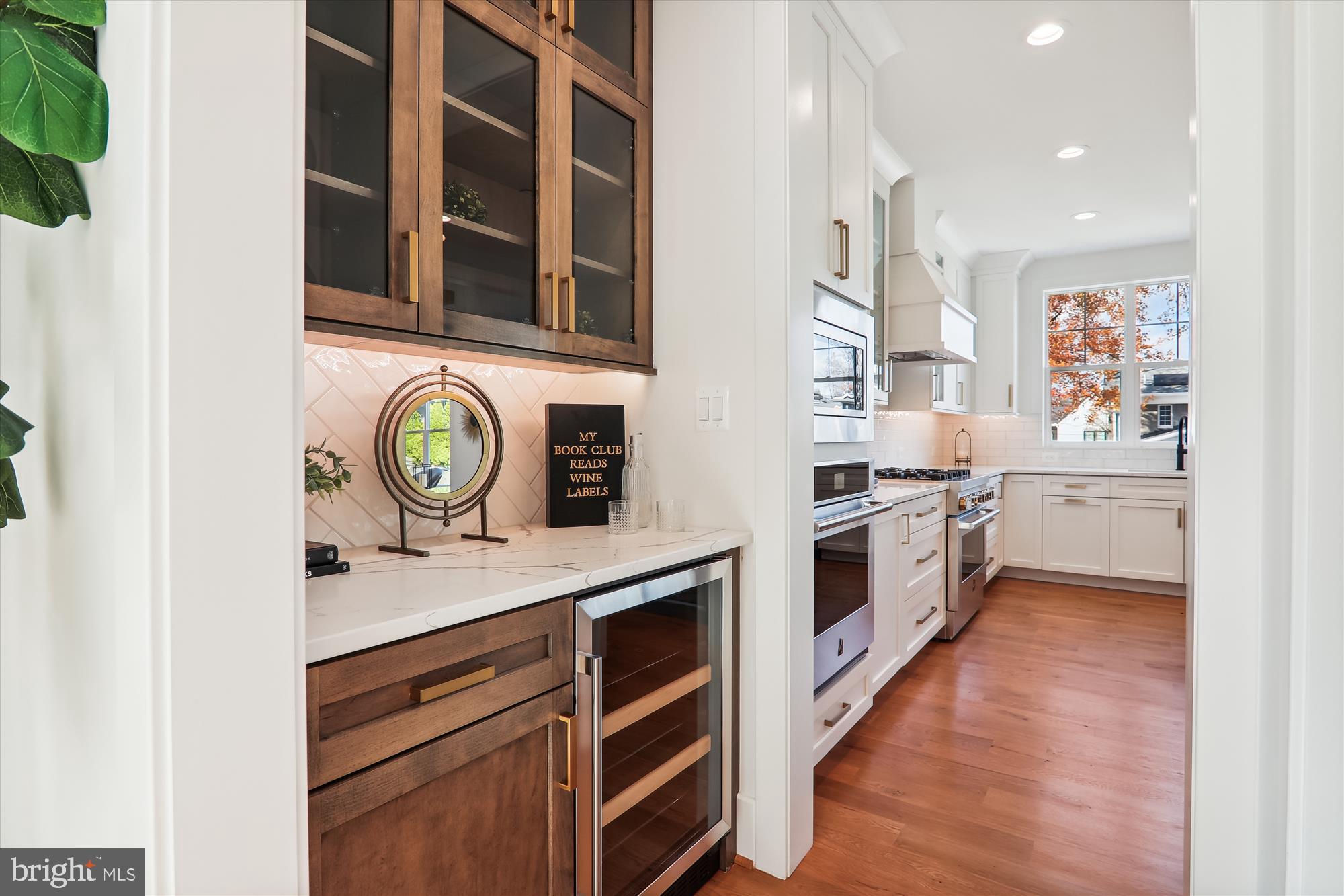 KENSINGTON ESTATES - Residential