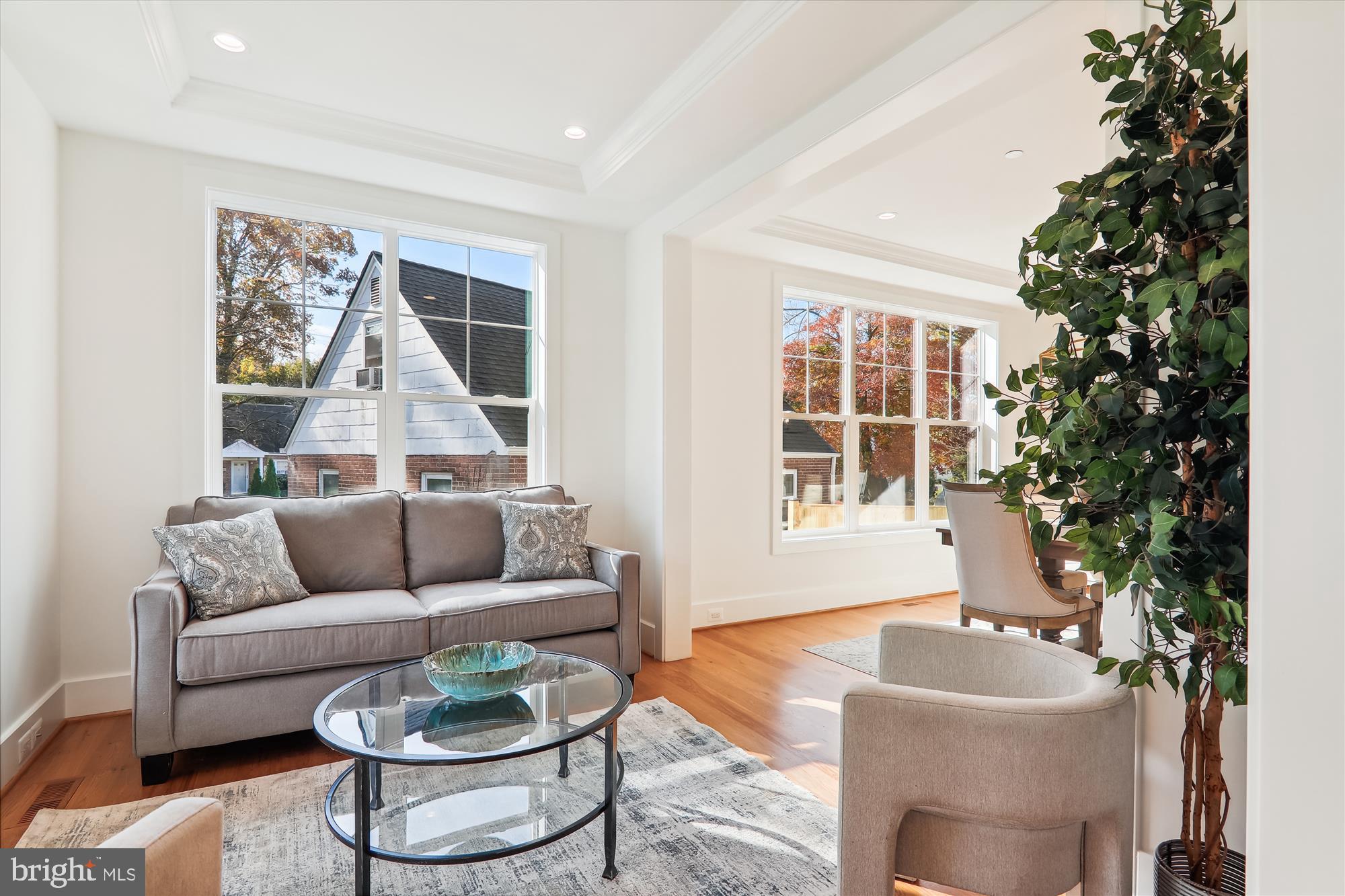 KENSINGTON ESTATES - Residential