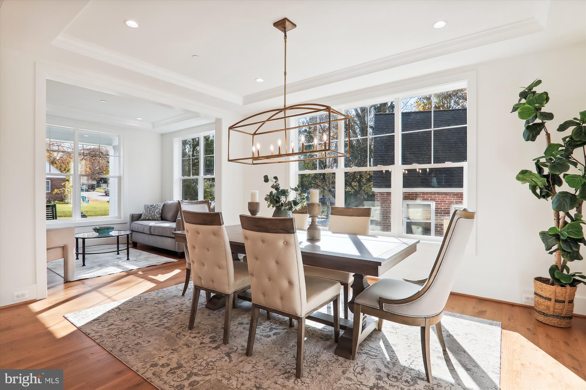 KENSINGTON ESTATES - Residential