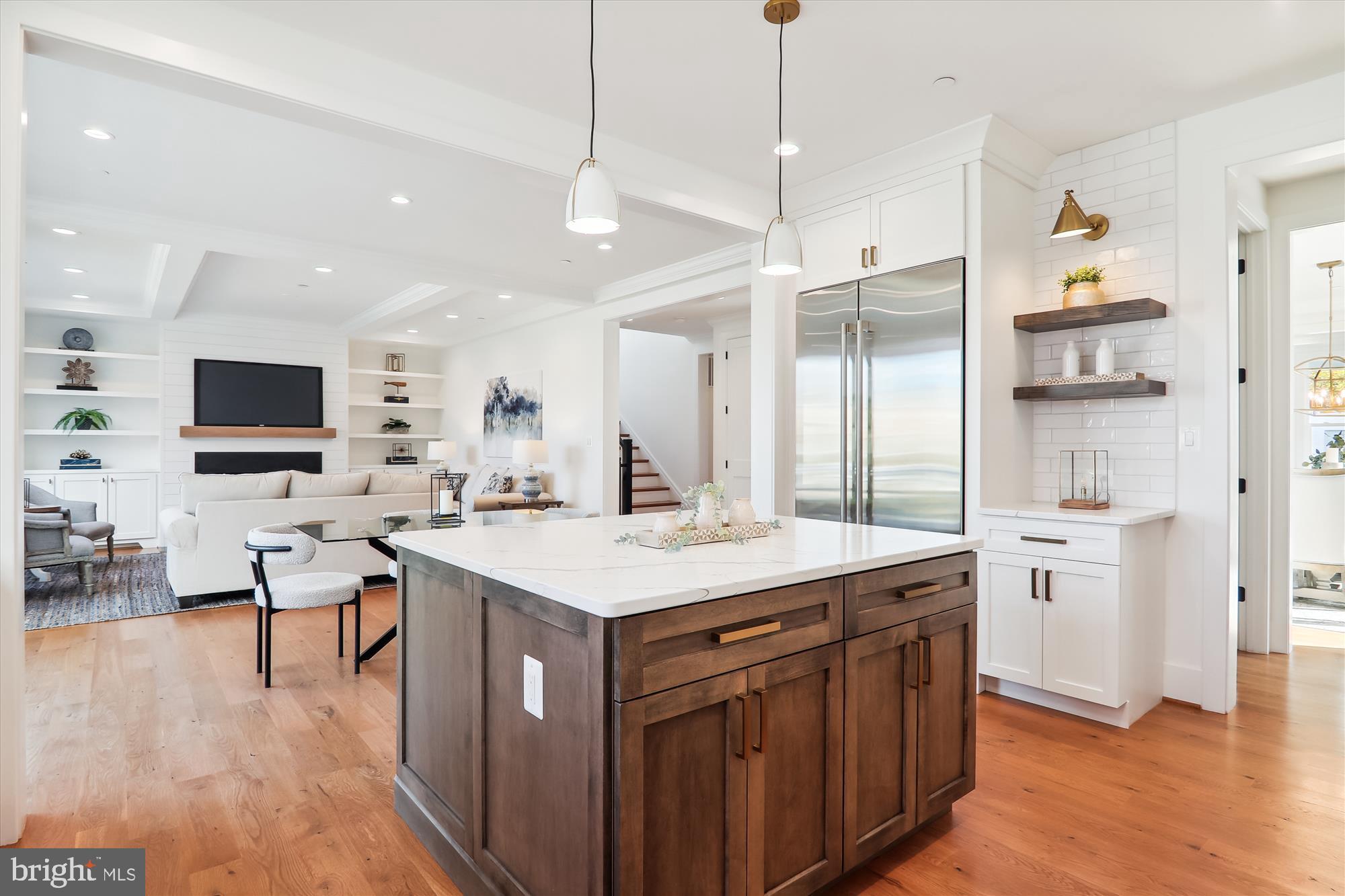 KENSINGTON ESTATES - Residential