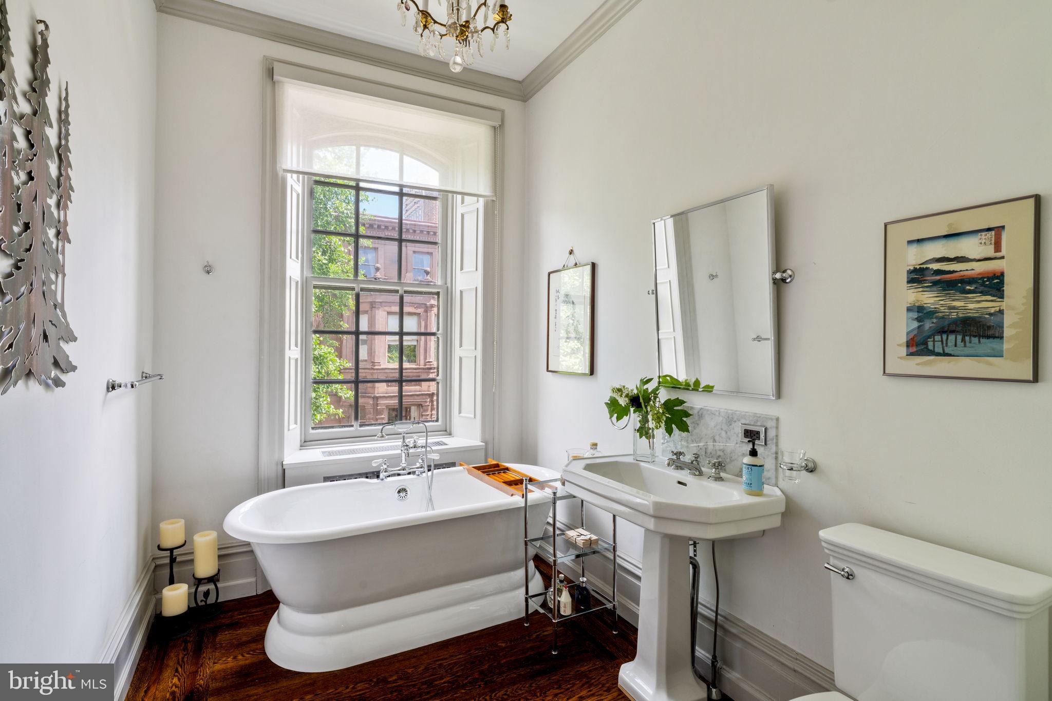 RITTENHOUSE SQUARE - Residential