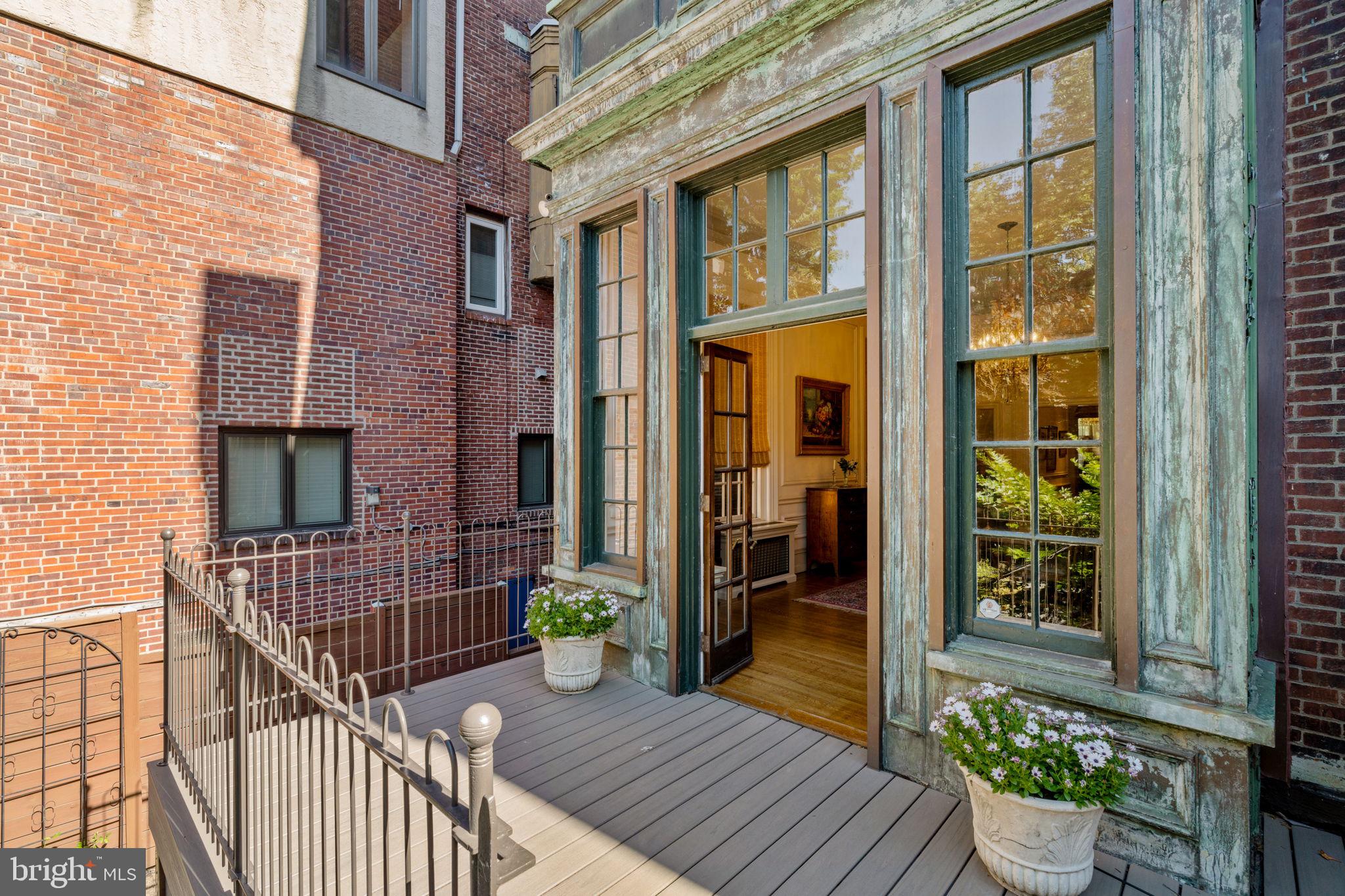 RITTENHOUSE SQUARE - Residential