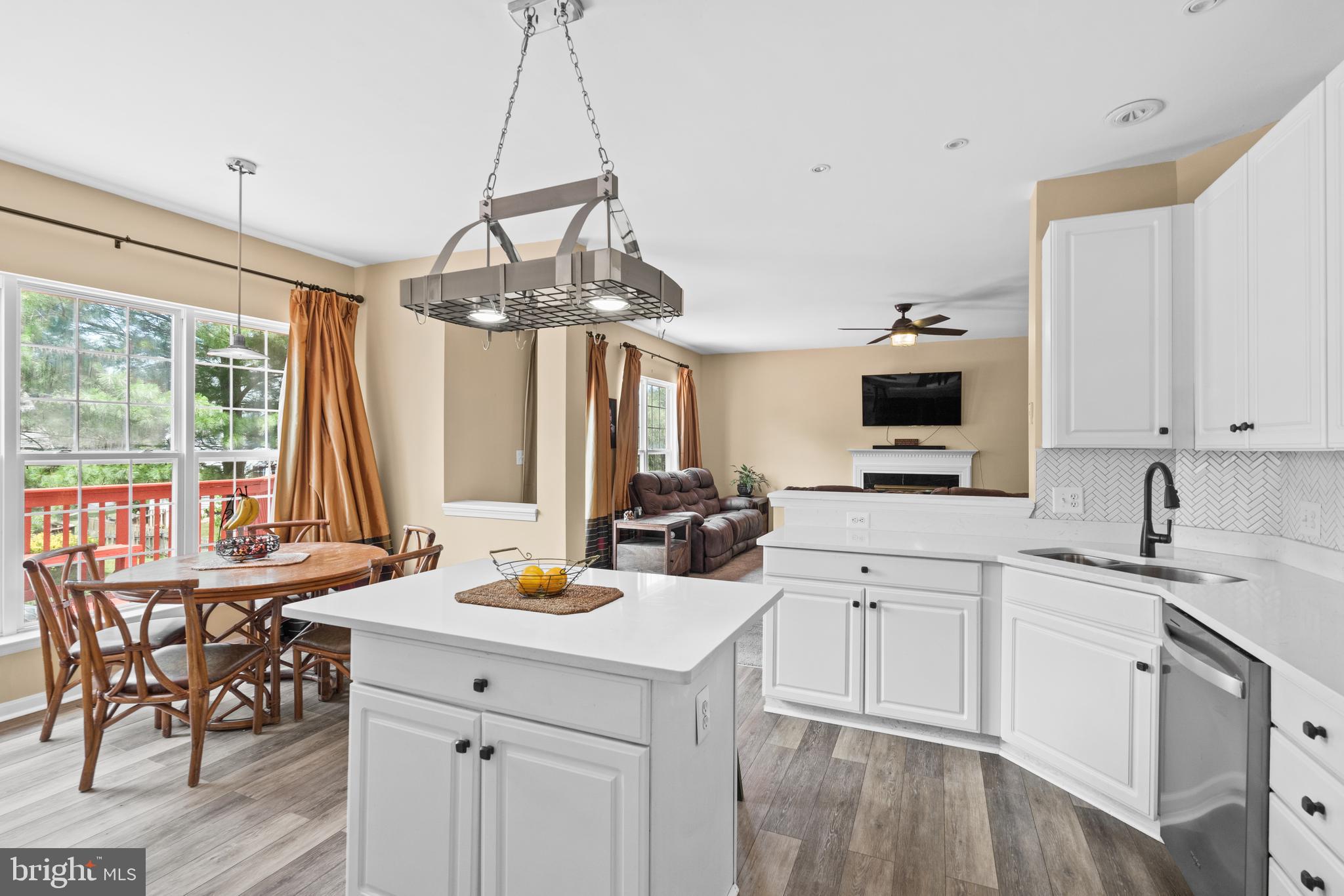 THE VILLAGES AT SAYBROOKE - Residential