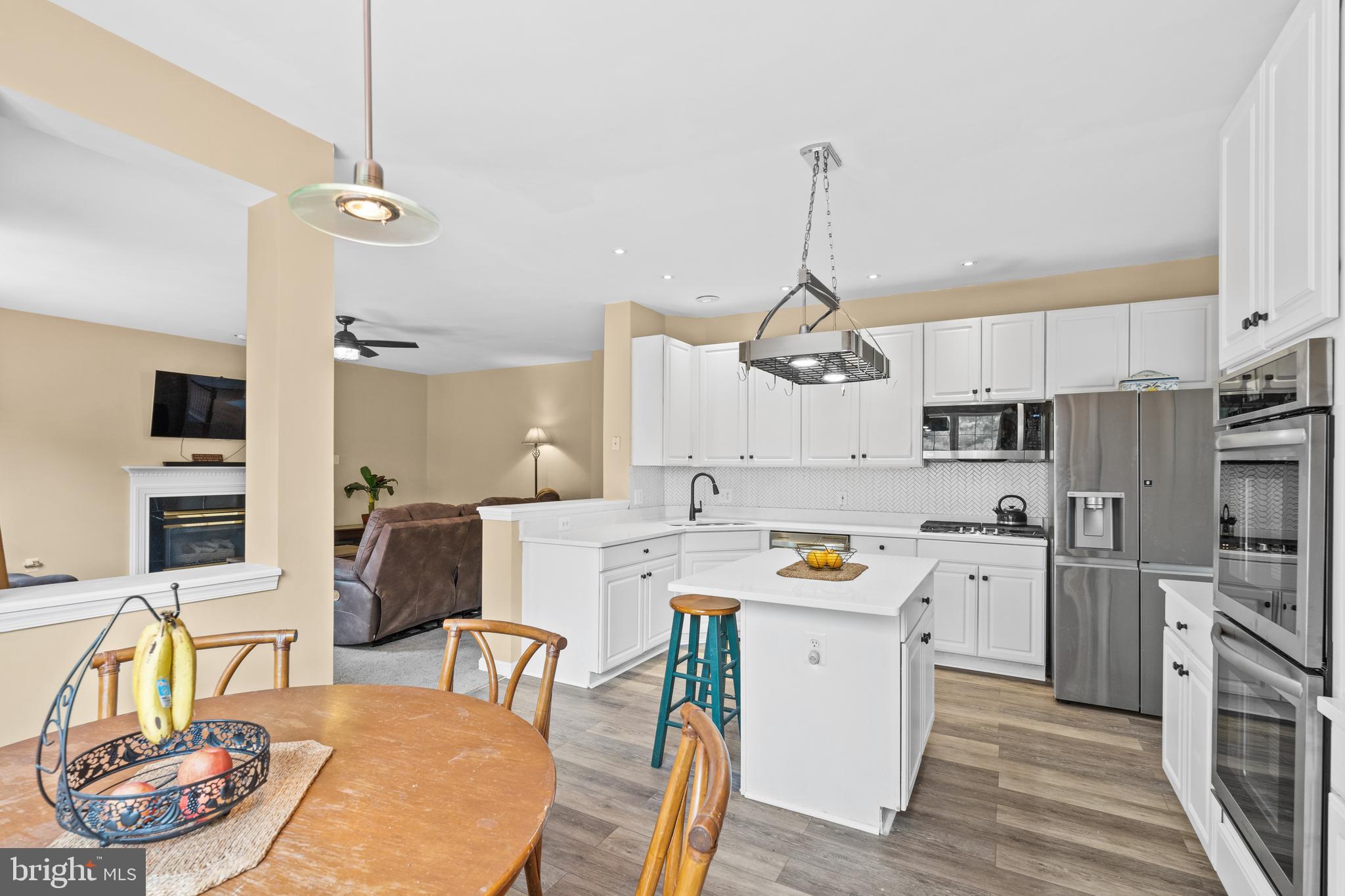 THE VILLAGES AT SAYBROOKE - Residential