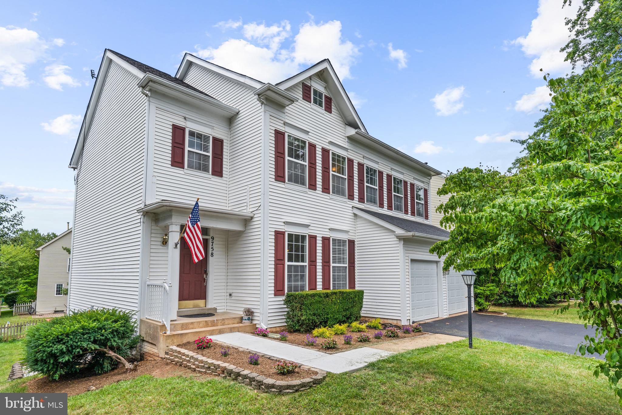 THE VILLAGES AT SAYBROOKE - Residential