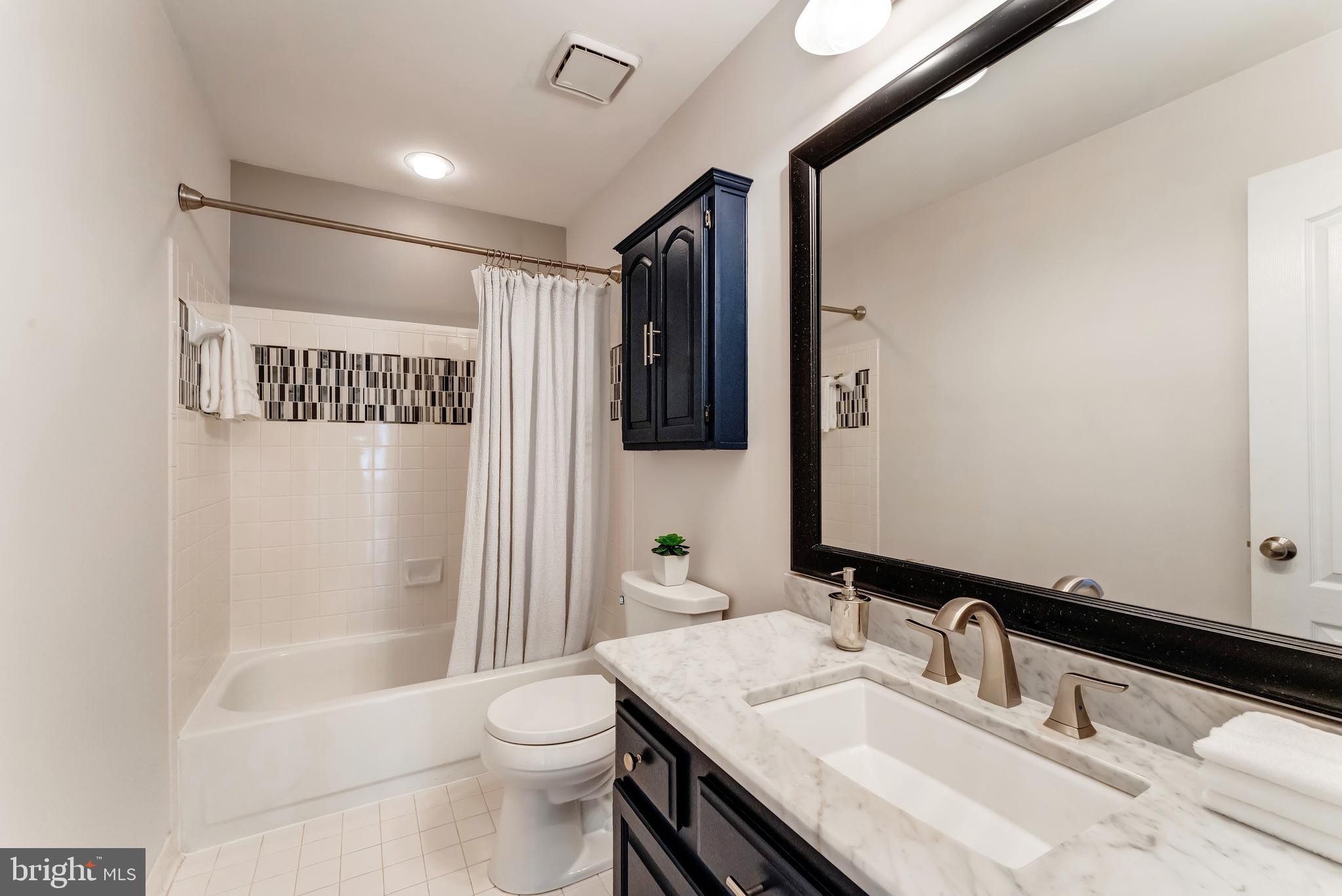 MEADOW HALL - Residential