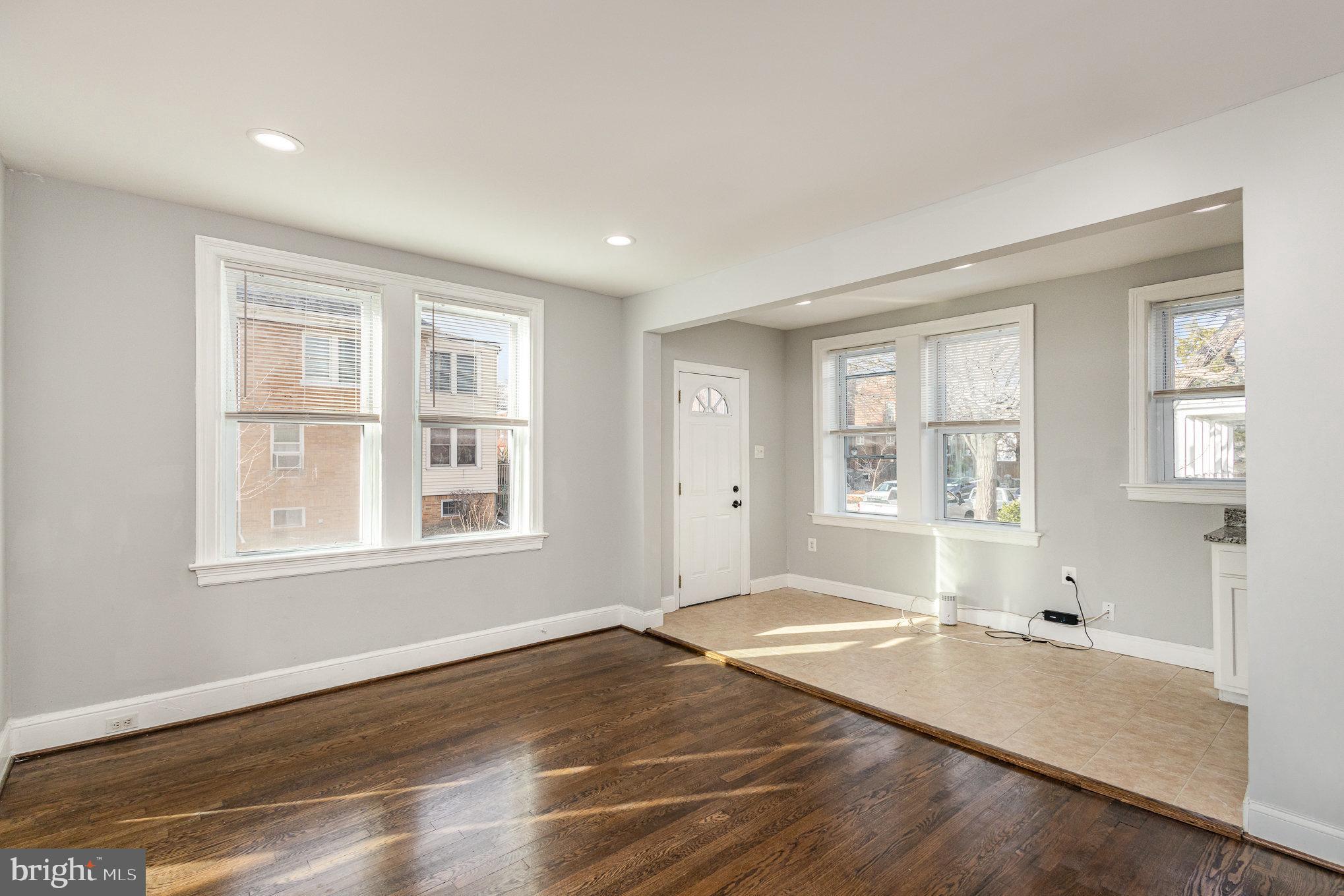 711 QUACKENBOS STREET NW