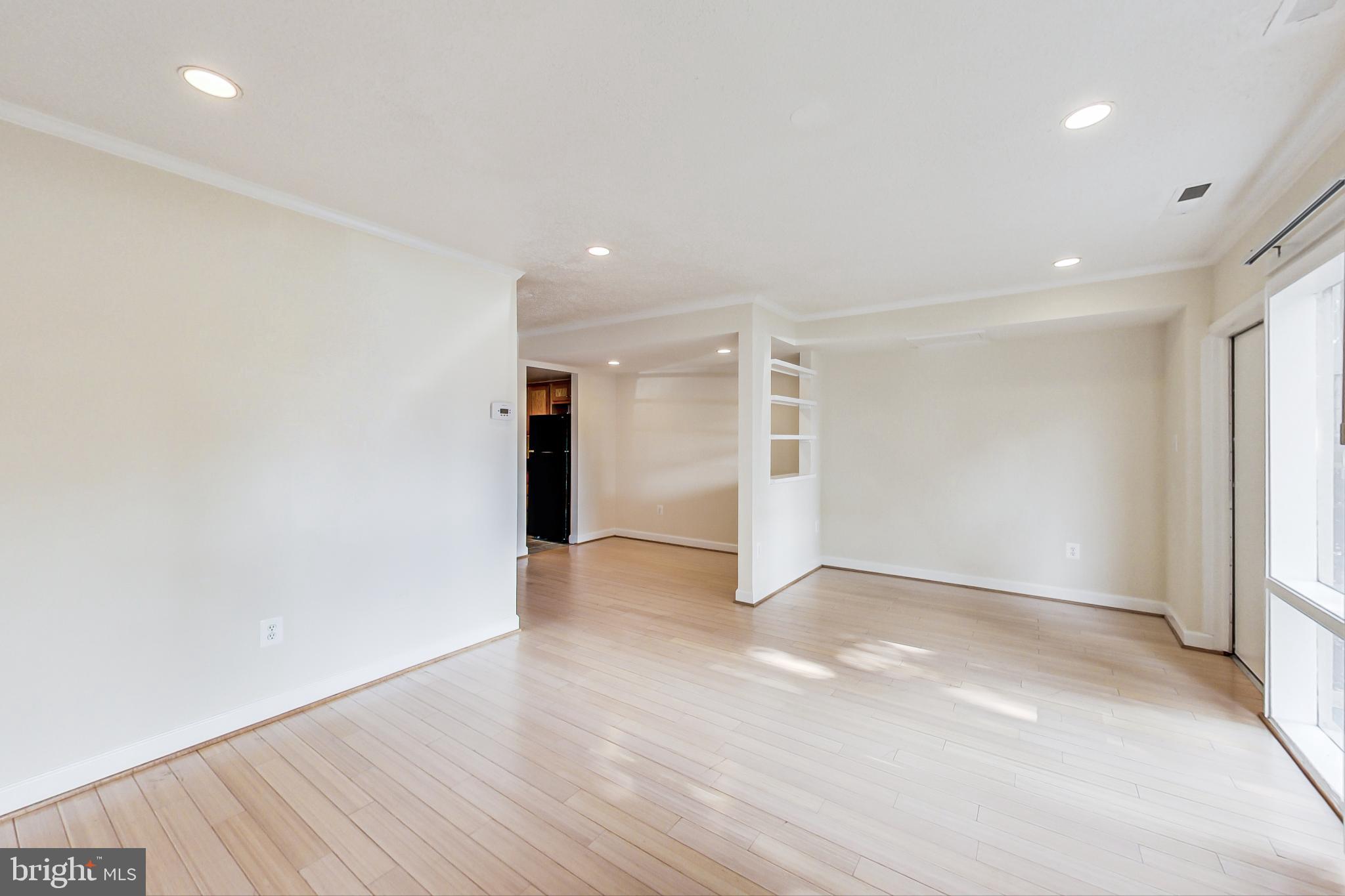 TIMBERLANE VILLAGE GARDEN CONDOMINIUMS - Residential