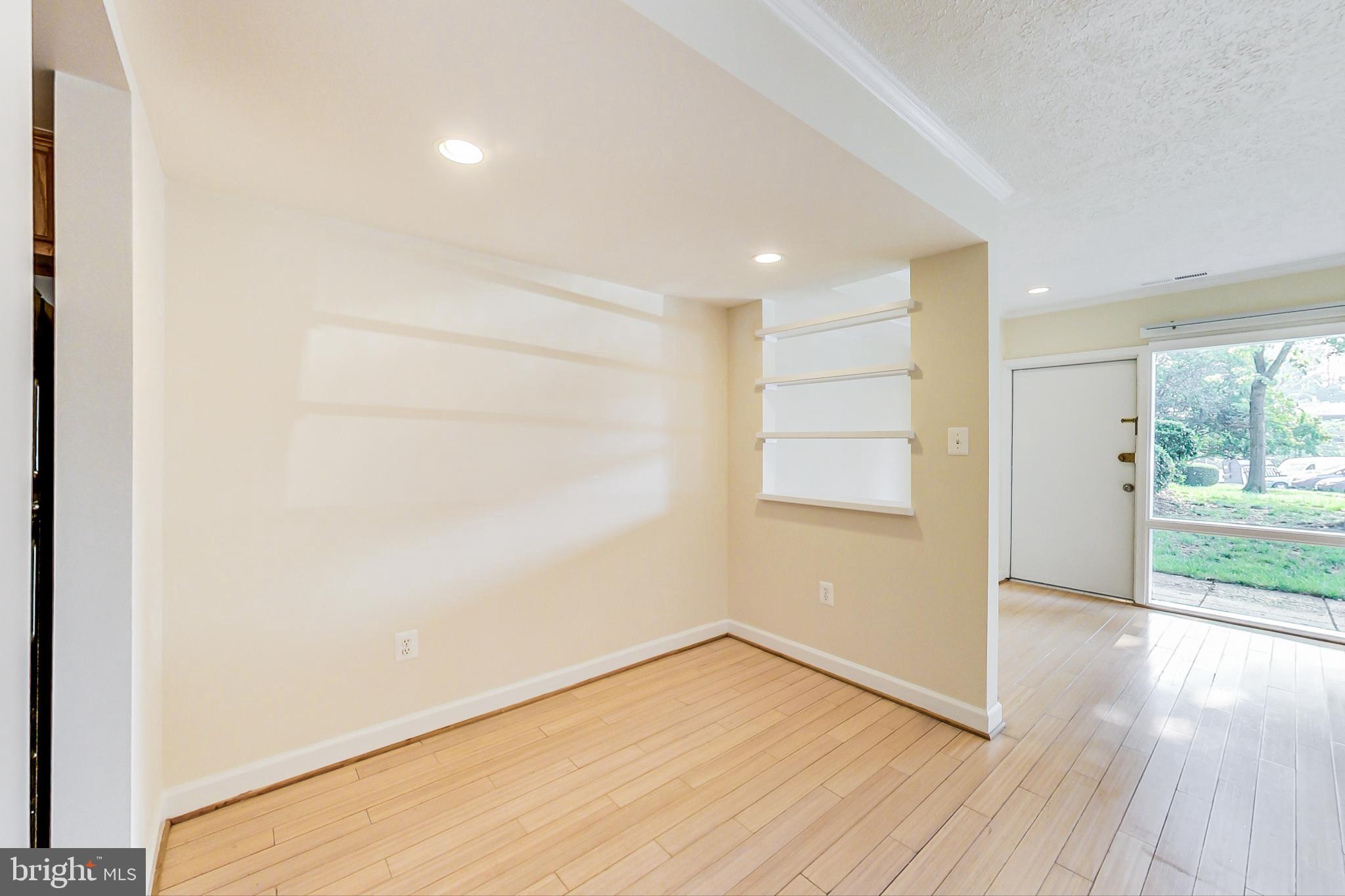 TIMBERLANE VILLAGE GARDEN CONDOMINIUMS - Residential