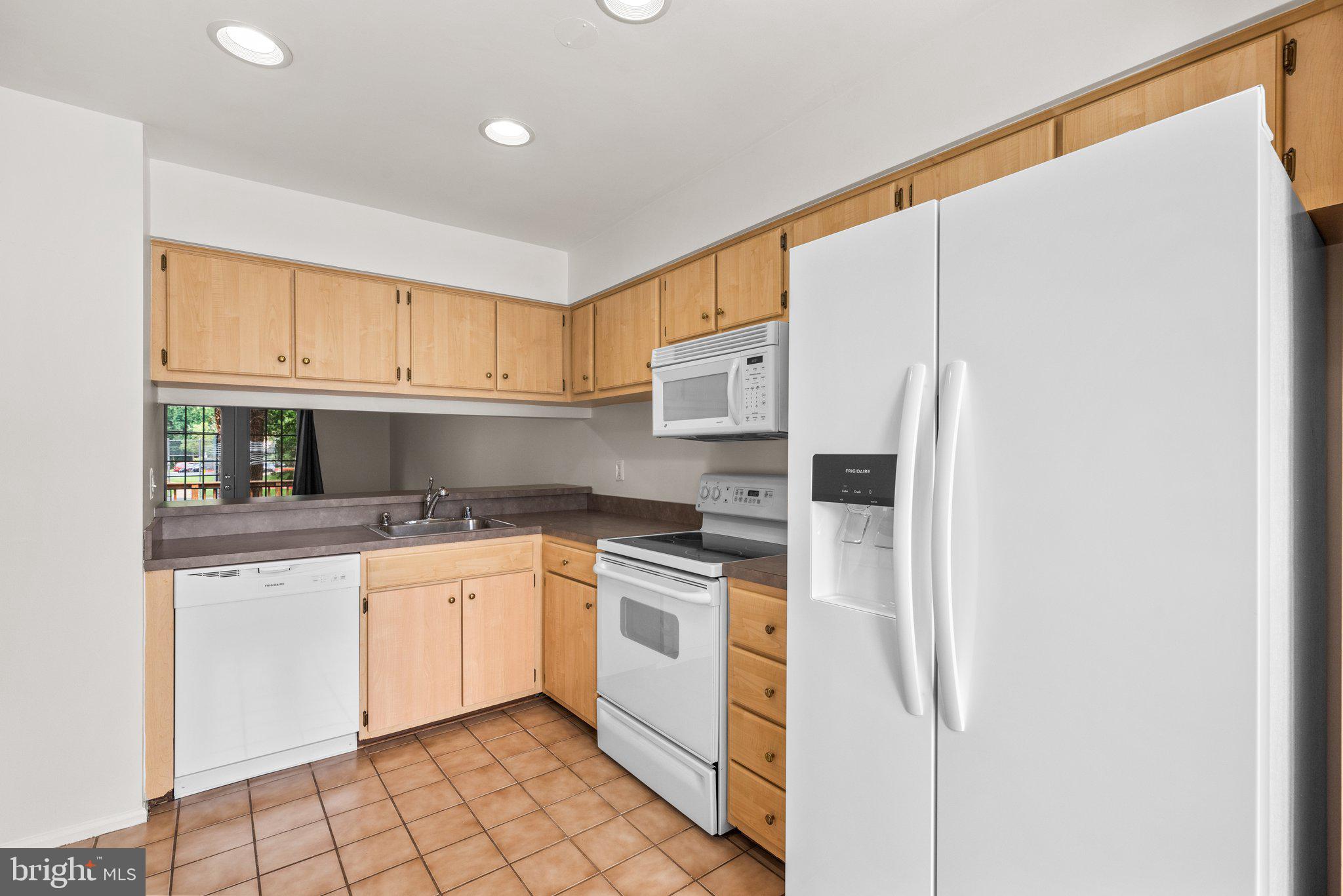 6632 DUCKETTS LANE 27-8